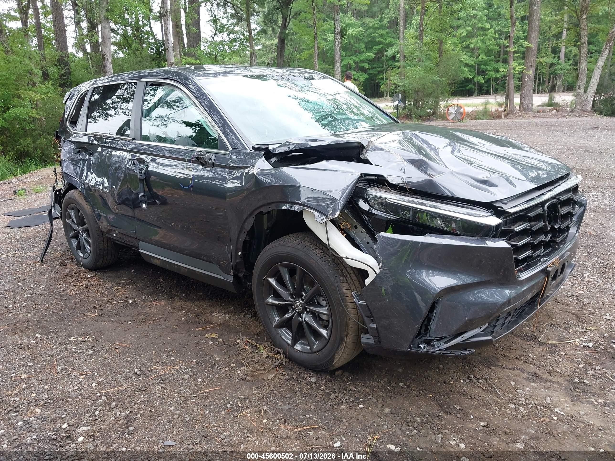 2026 Honda CR-V VIN 2HKRS4H72TH482830 — IAAI salvage auction photo
