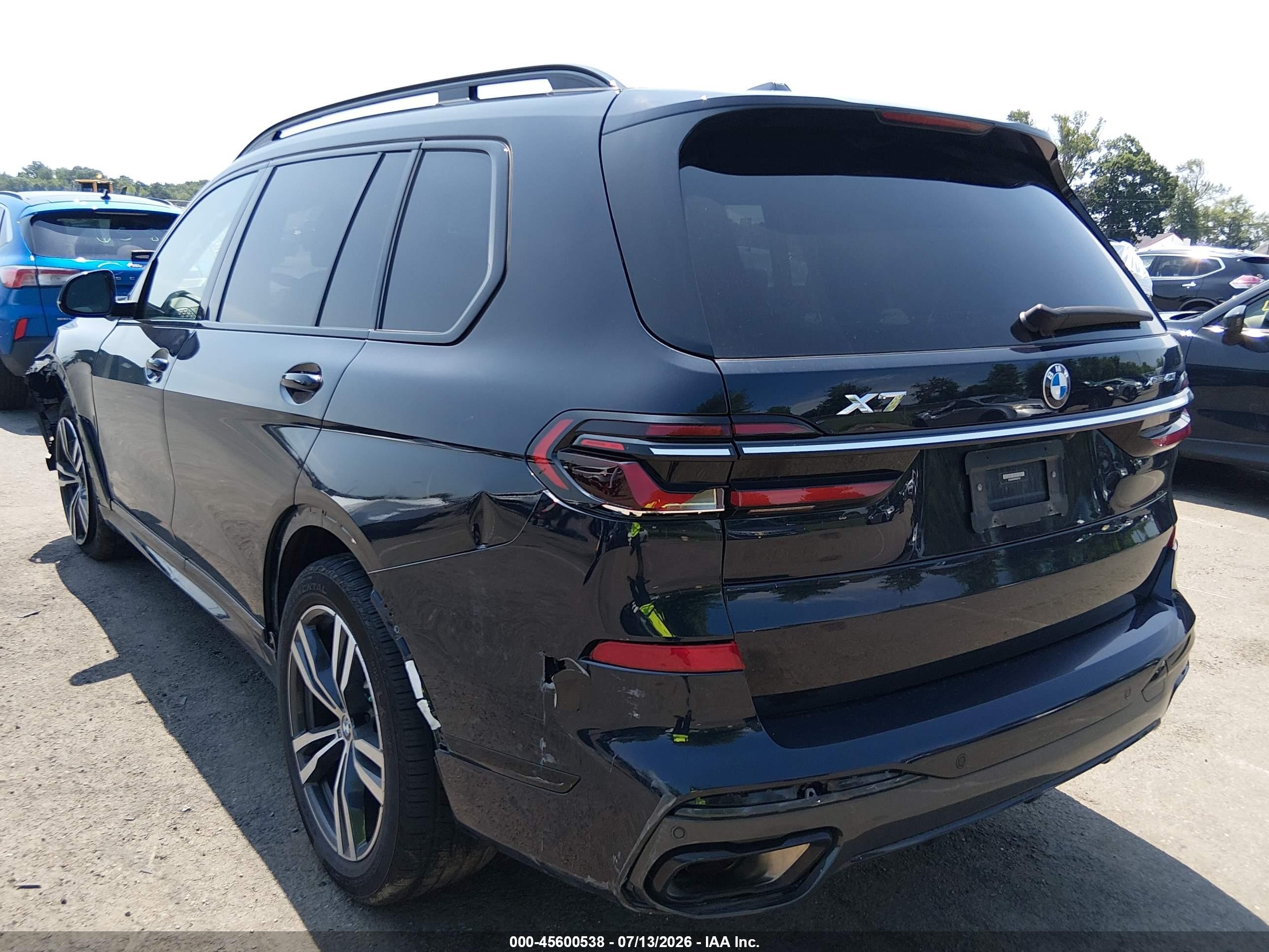 2023 BMW X7 VIN 5UX23EM09P9S07126 IAAI salvage auction — Front & Rear, Mv-907A (New York), sold $31,250 on 2026-08-21 (photo 3)