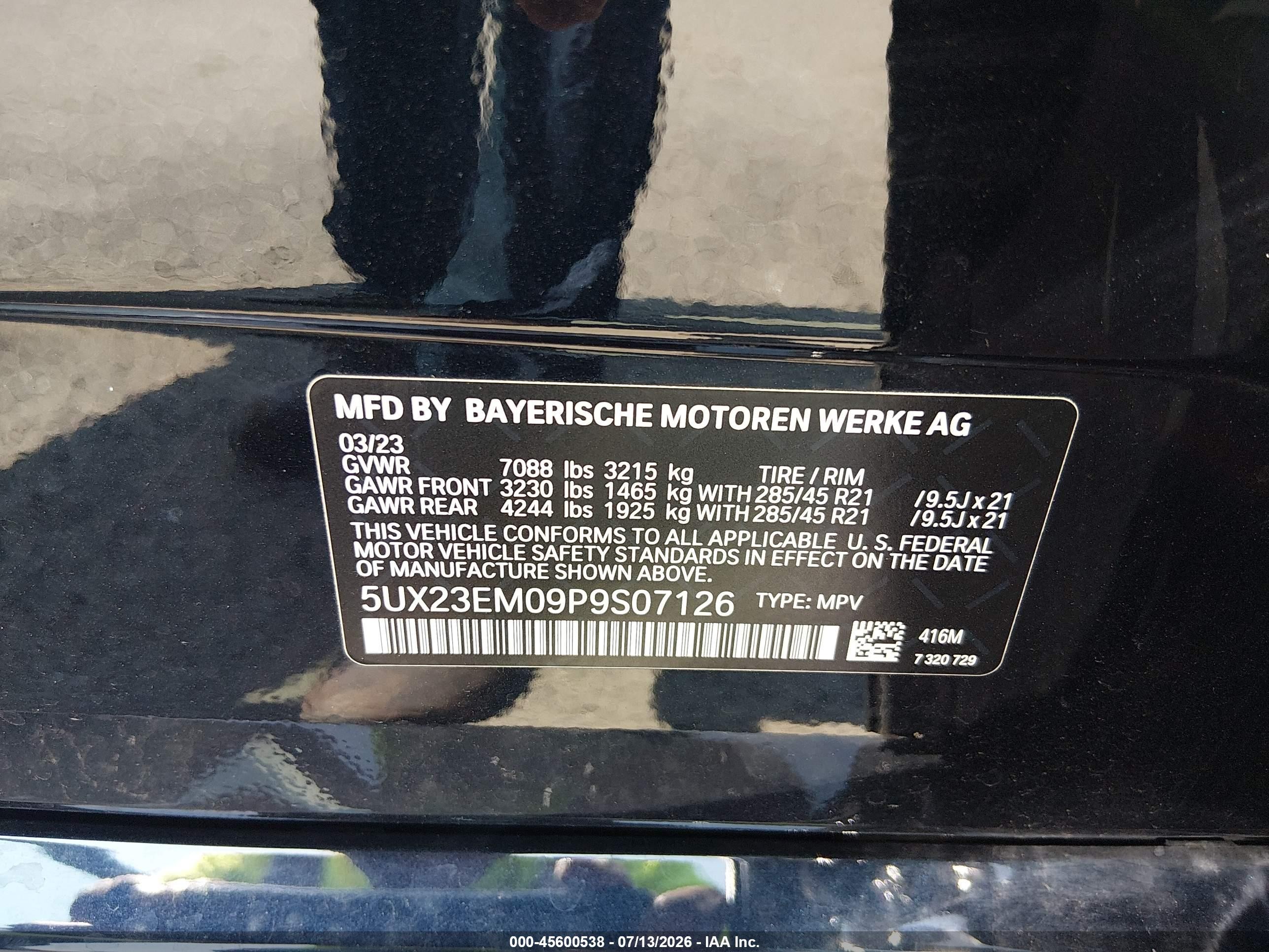 2023 BMW X7 VIN 5UX23EM09P9S07126 IAAI salvage auction — Front & Rear, Mv-907A (New York), sold $31,250 on 2026-08-21 (photo 9)