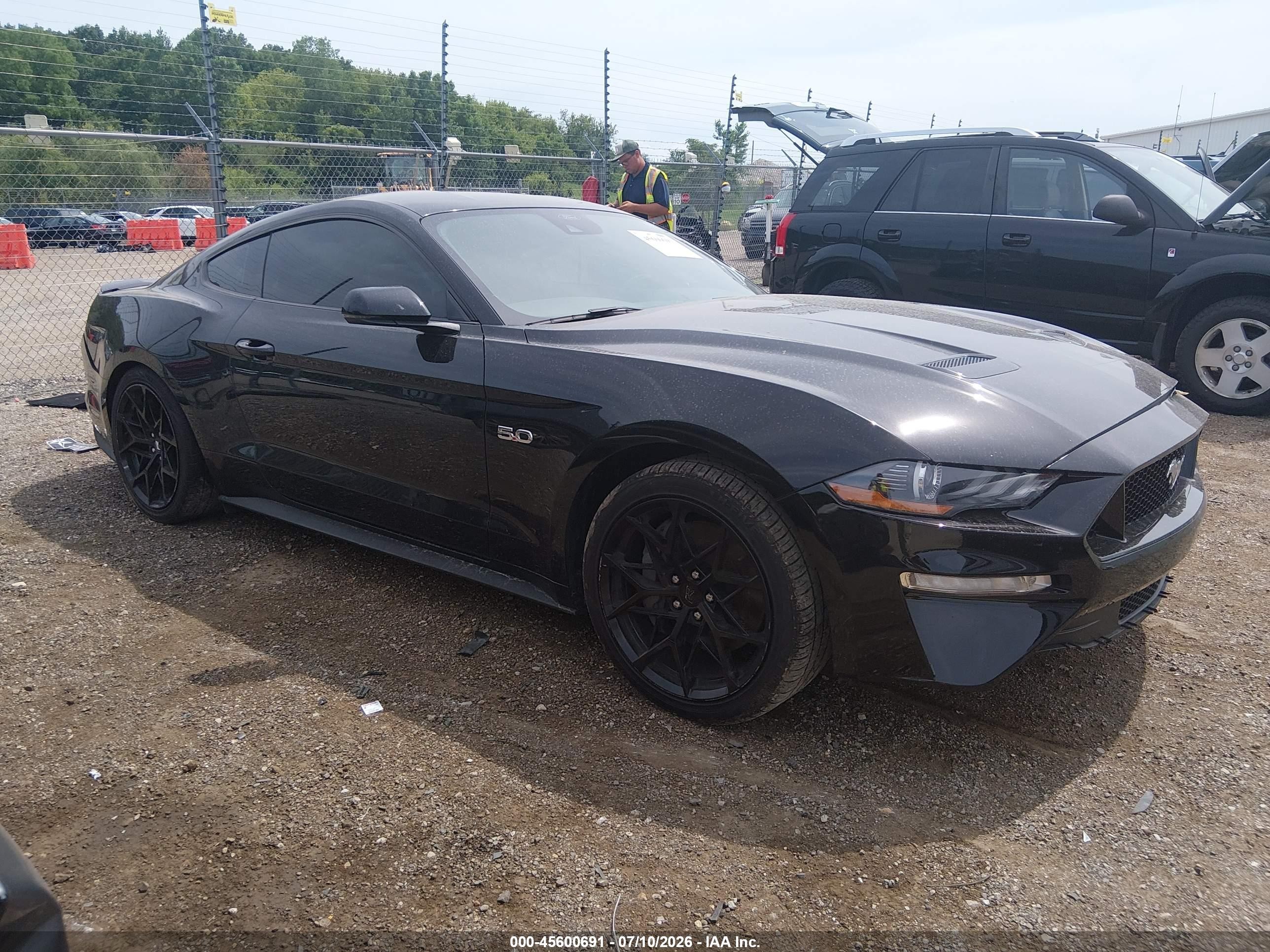 2022 Ford Mustang VIN 1FA6P8CF6N5141367 — IAAI salvage auction photo