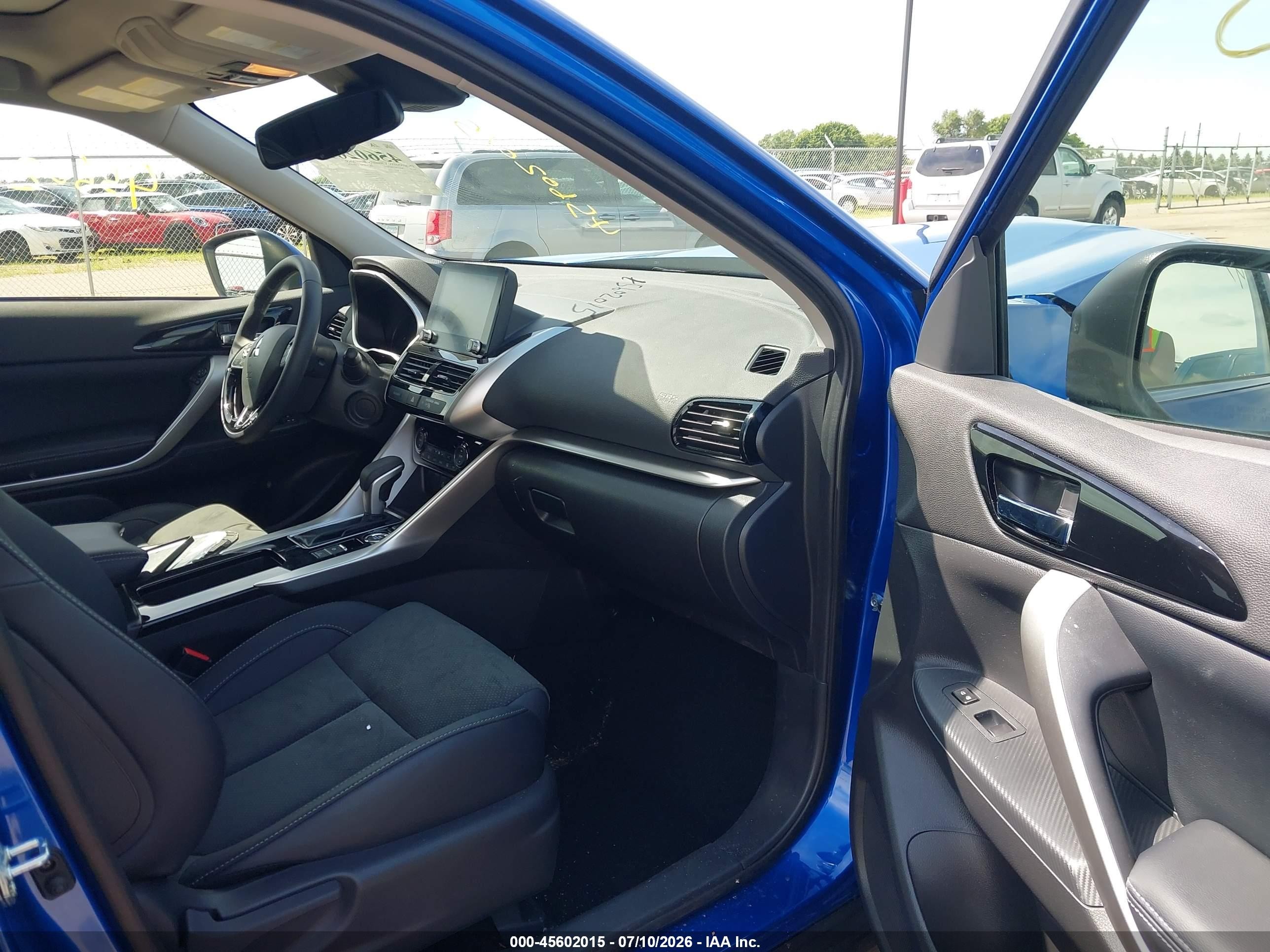 2025 Mitsubishi Eclipse cross VIN JA4ATWAA7SZ022916 IAAI salvage auction — Front End, Salvage (Minnesota), sold $5,800 on 2026-09-05 (photo 5)