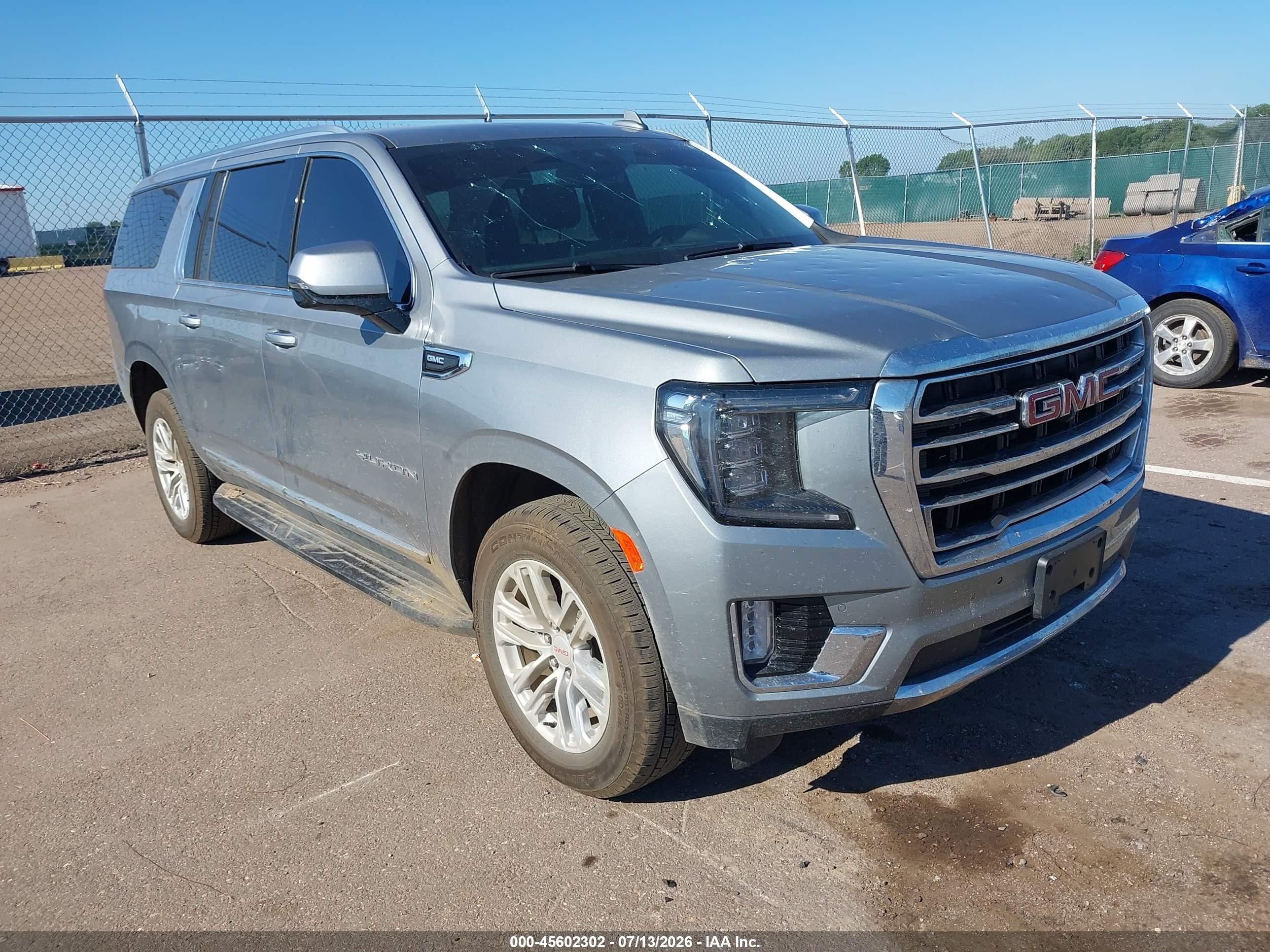 2024 GMC Yukon XL VIN 1GKS2GKD1RR398439 — IAAI salvage auction photo