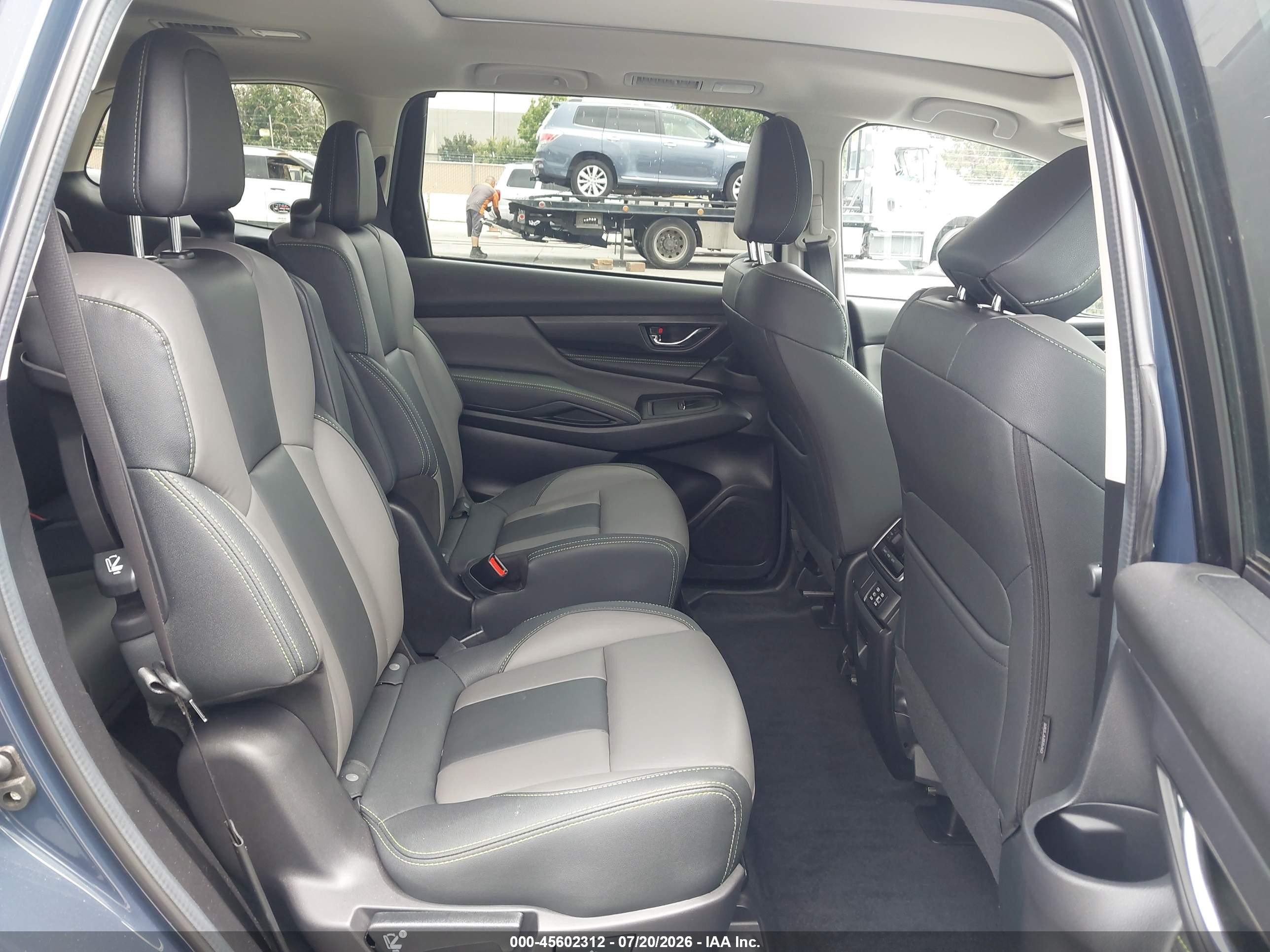 2024 Subaru Ascent VIN 4S4WMAHD7R3426027 IAAI salvage auction — Unknown, Clear (Arizona), sold $16,200 on 2026-08-16 (photo 8)