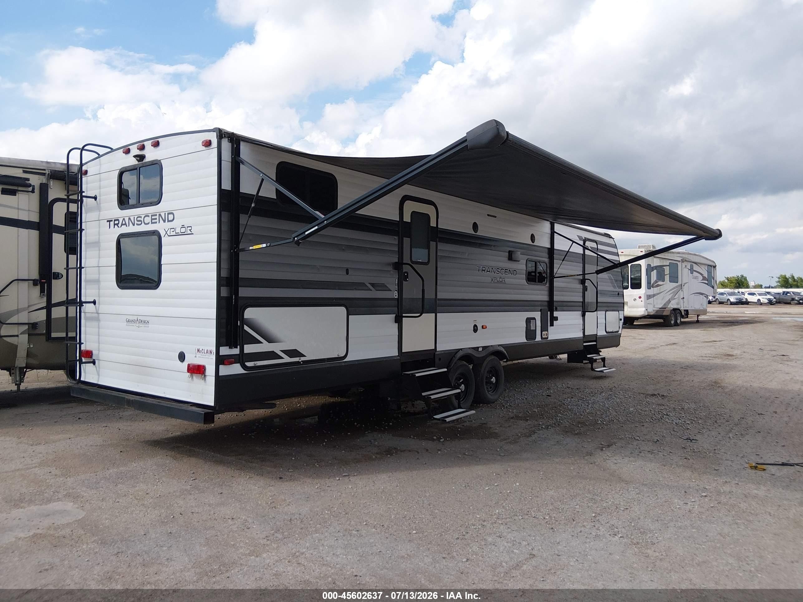 2021 Grand Design Transcend VIN 573TT3723M8814642 IAAI salvage auction — Hail, Original (Texas), sold $9,100 on 2026-09-09 (photo 4)