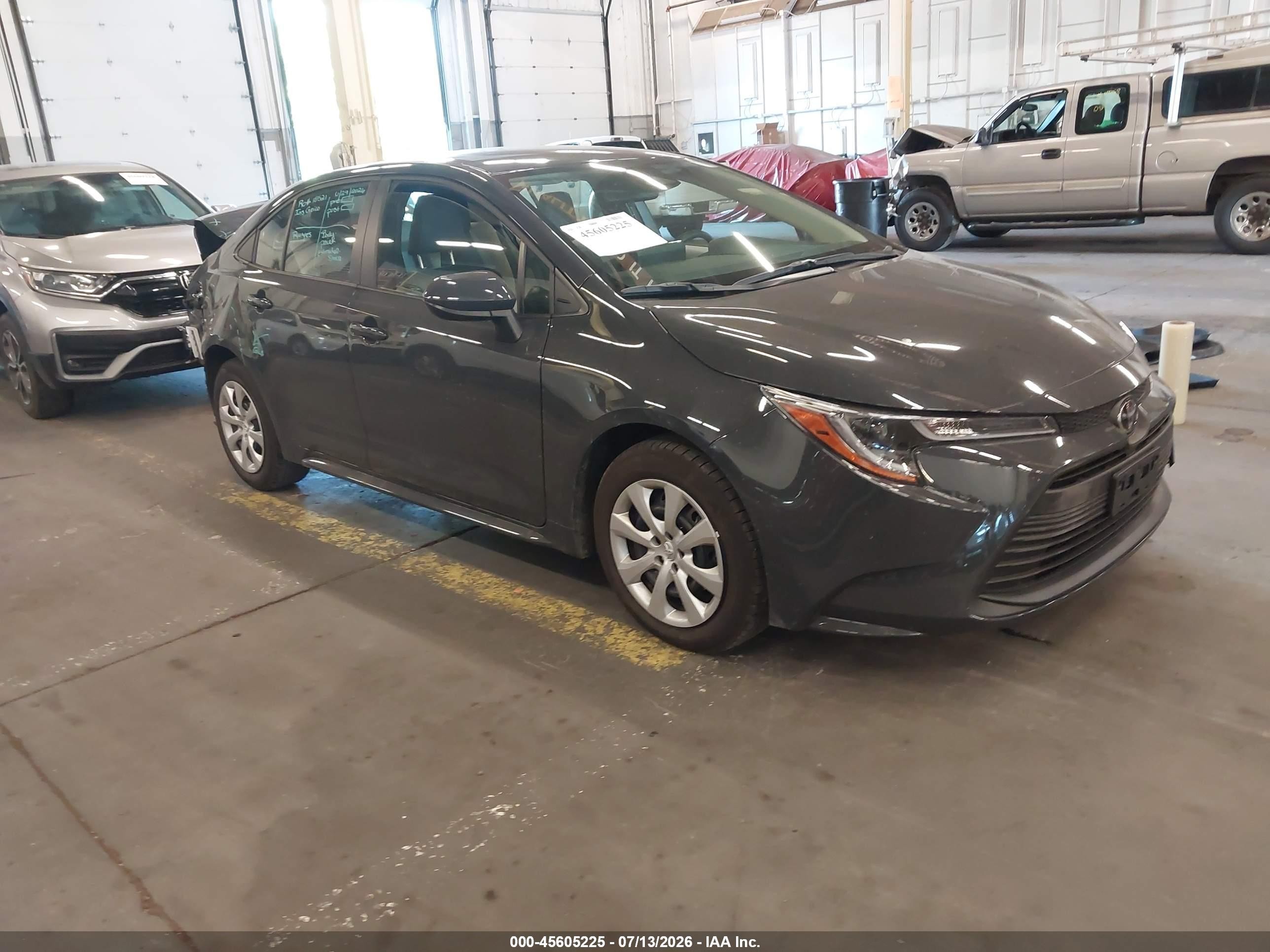 2026 Toyota Corolla VIN JTDB4MEE6T3040191 — IAAI salvage auction photo