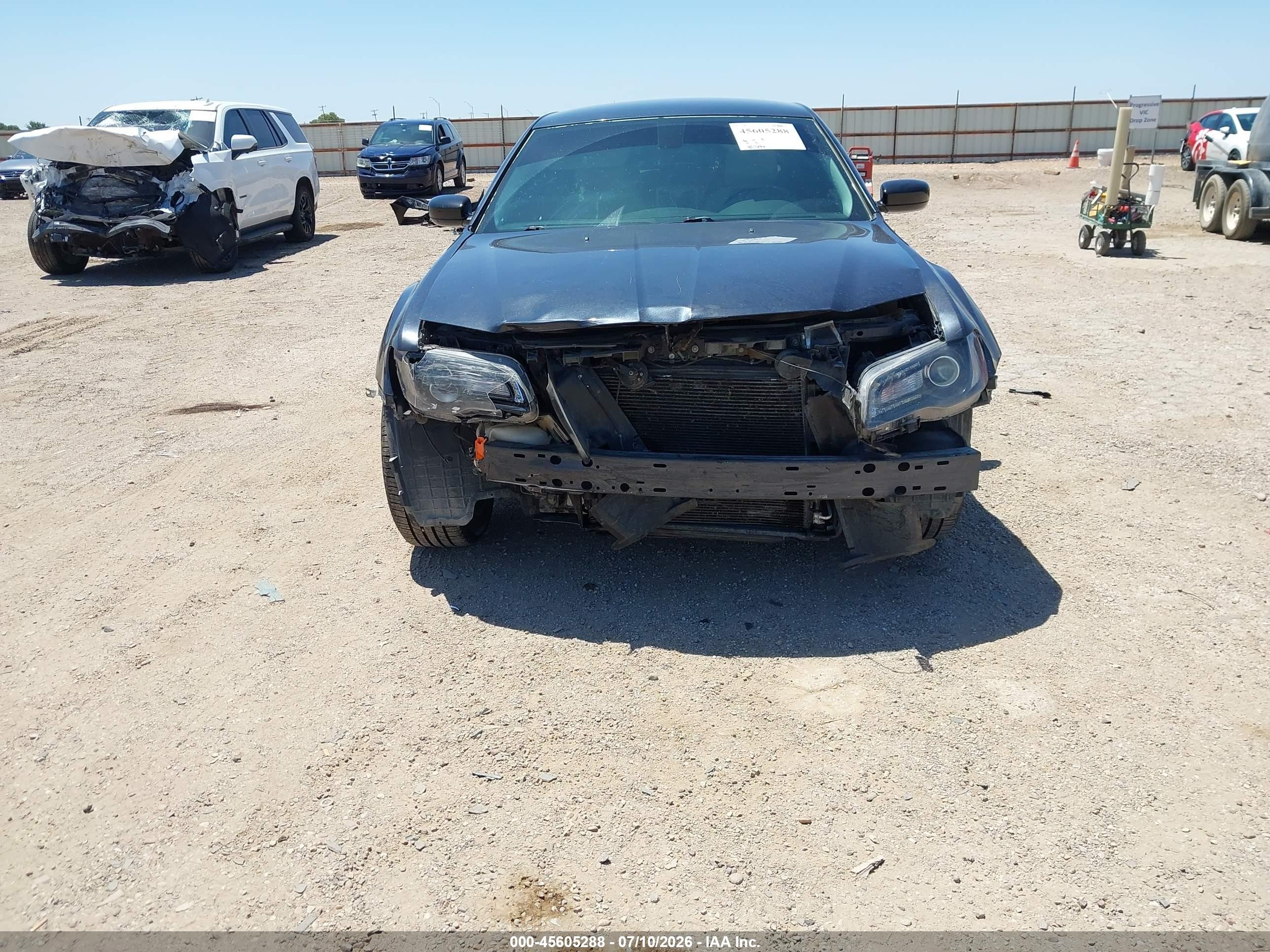 2019 Chrysler 300 VIN 2C3CCARG9KH560452 IAAI salvage auction — Front End, Original (Texas), sold $3,725 on 2026-09-14 (photo 6)