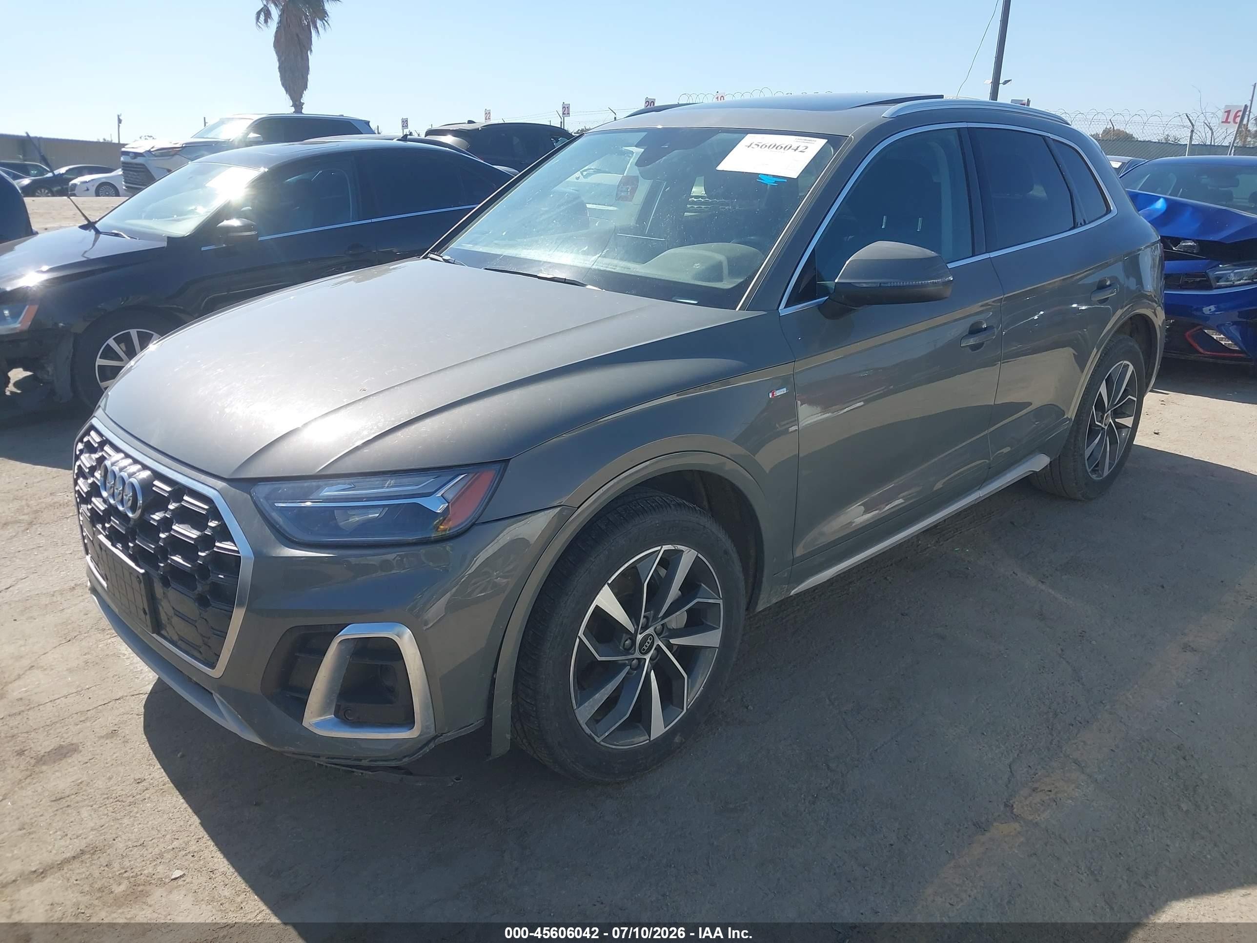 2023 Audi Q5 VIN WA1GAAFY4P2097114 IAAI salvage auction — Side, Salvage (California), sold $11,900 on 2026-09-19 (photo 2)