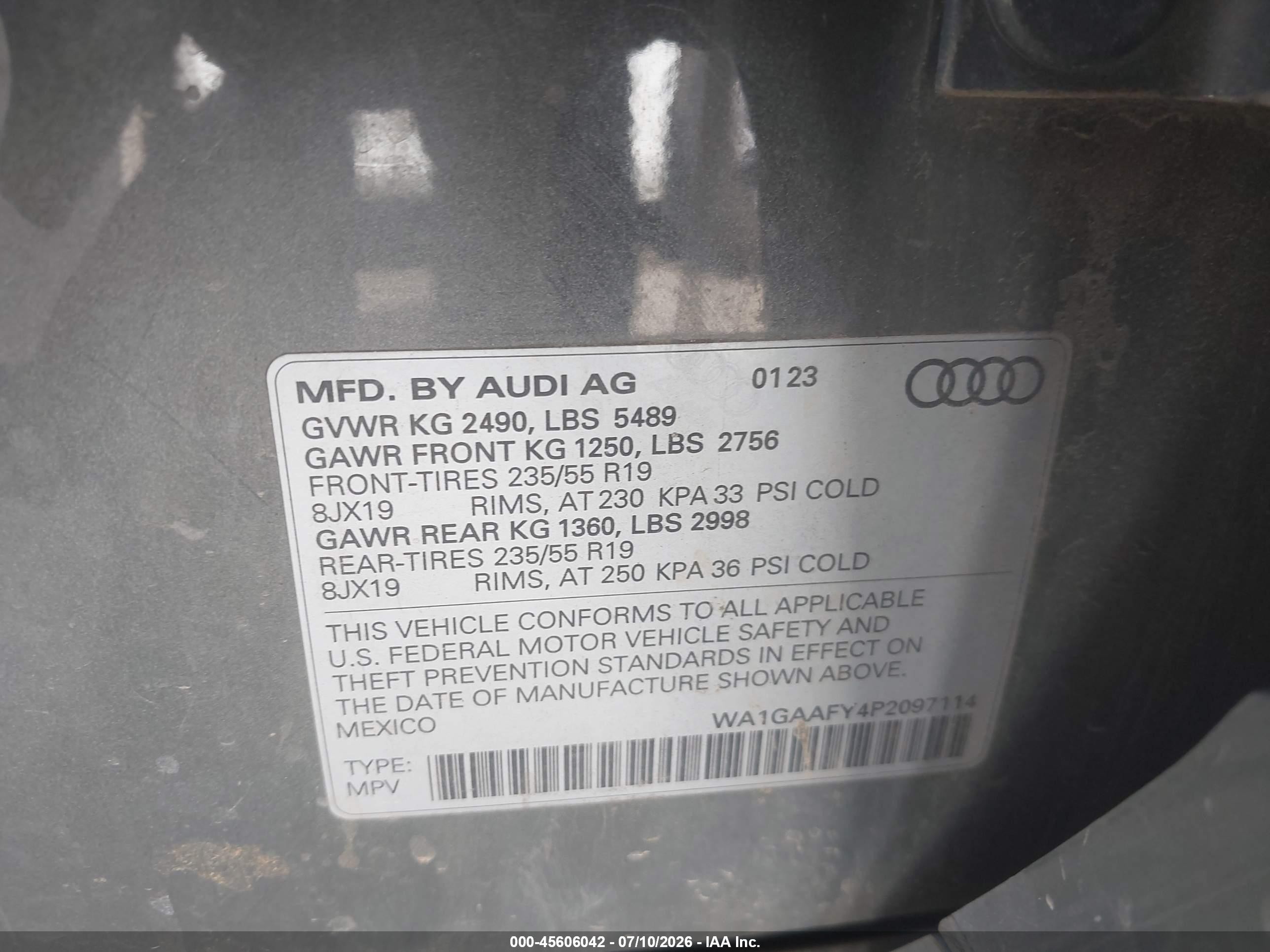 2023 Audi Q5 VIN WA1GAAFY4P2097114 IAAI salvage auction — Side, Salvage (California), sold $11,900 on 2026-09-19 (photo 9)