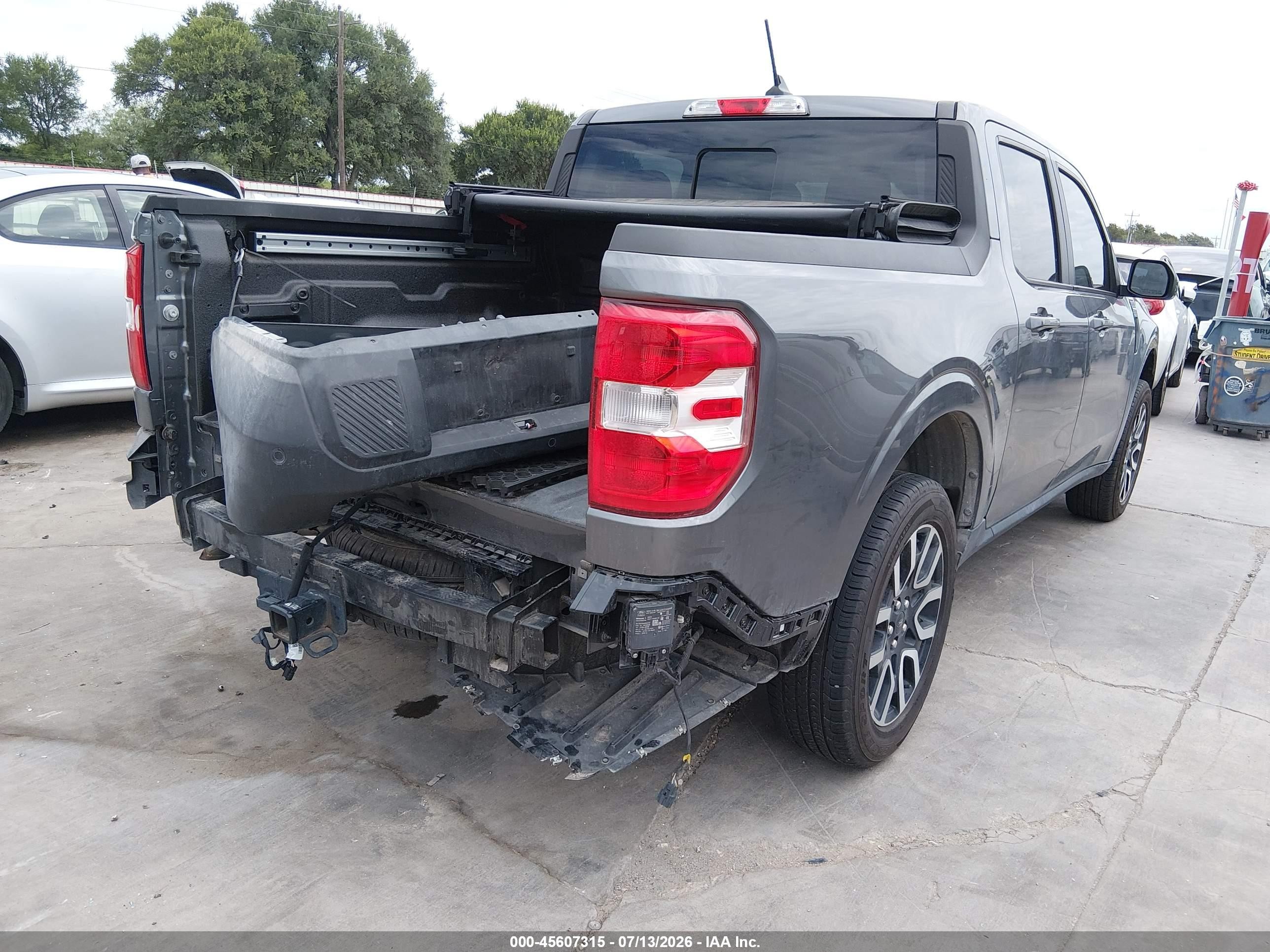 2024 Ford Maverick VIN 3FTTW8M32RRA08628 IAAI salvage auction — Rear End, Original (Texas), sold $14,700 on 2026-09-25 (photo 4)