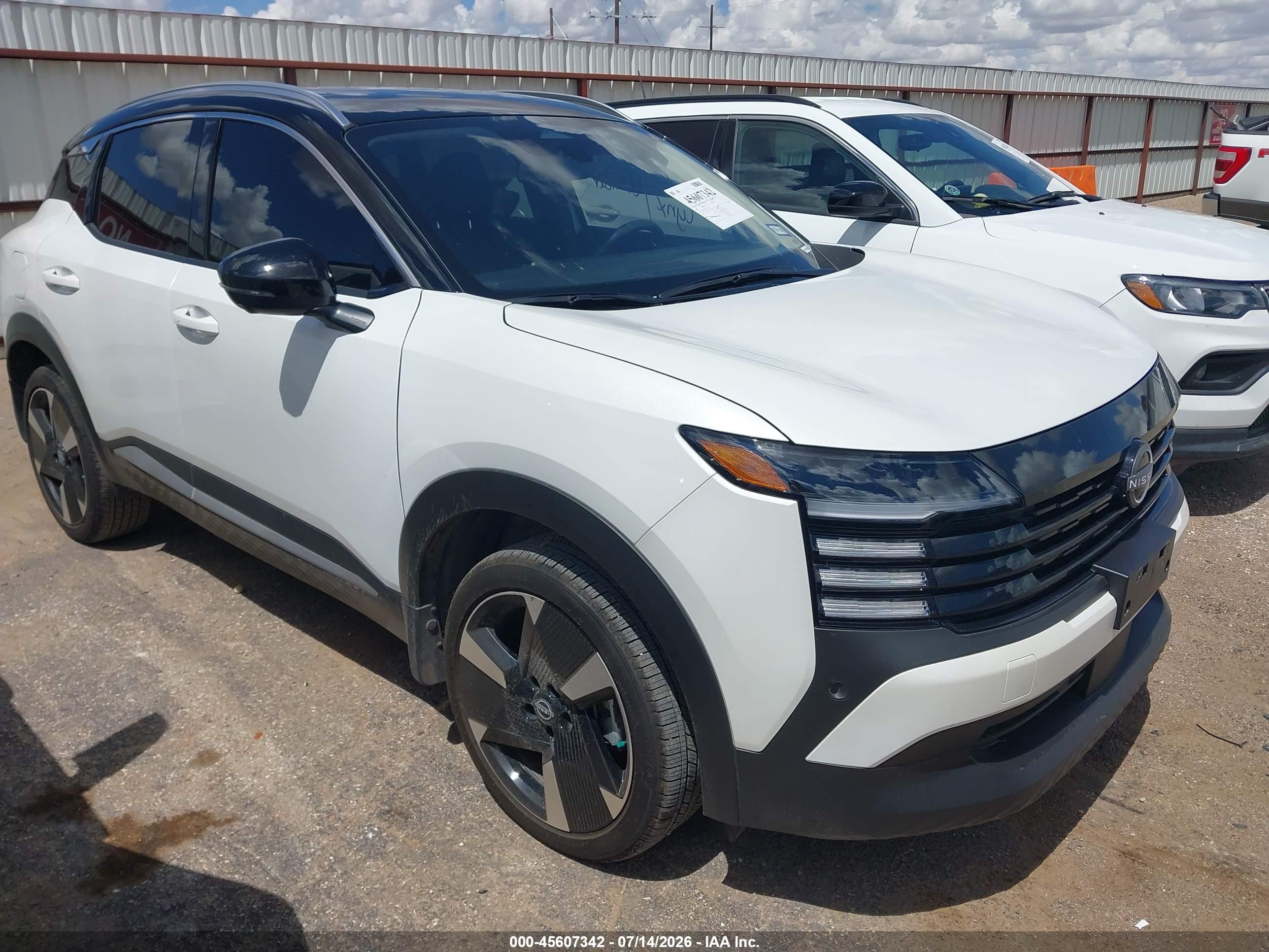 2026 Nissan Kicks VIN 3N8AP6DC1TL329907 — IAAI salvage auction photo