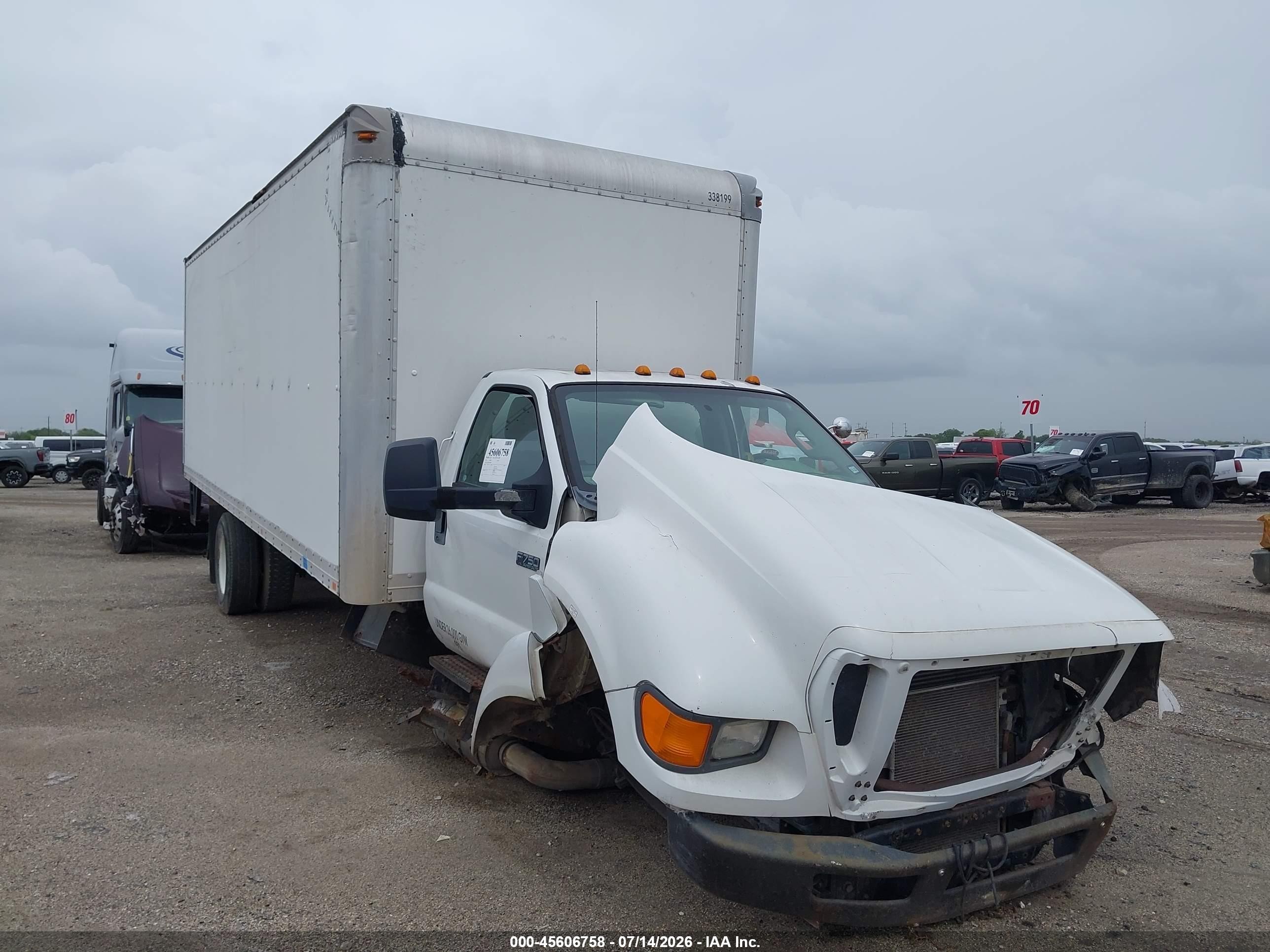 2013 Ford F650-f750 VIN 3FRNF7FA2DV034423 IAAI salvage auction — Normal Wear, Original (Texas), sold $4,675 on 2026-09-08 (photo 1)