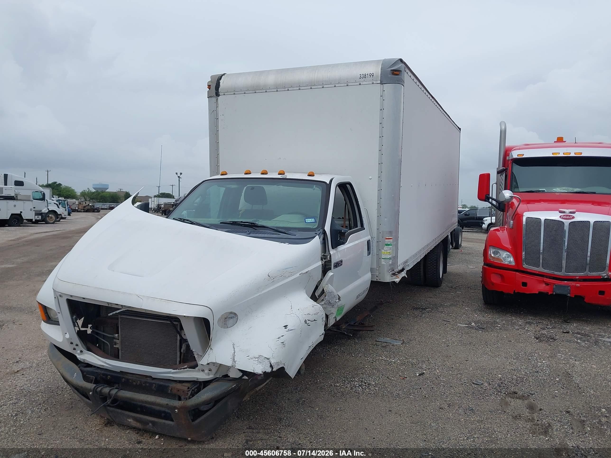 2013 Ford F650-f750 VIN 3FRNF7FA2DV034423 IAAI salvage auction — Normal Wear, Original (Texas), sold $4,675 on 2026-09-08 (photo 2)