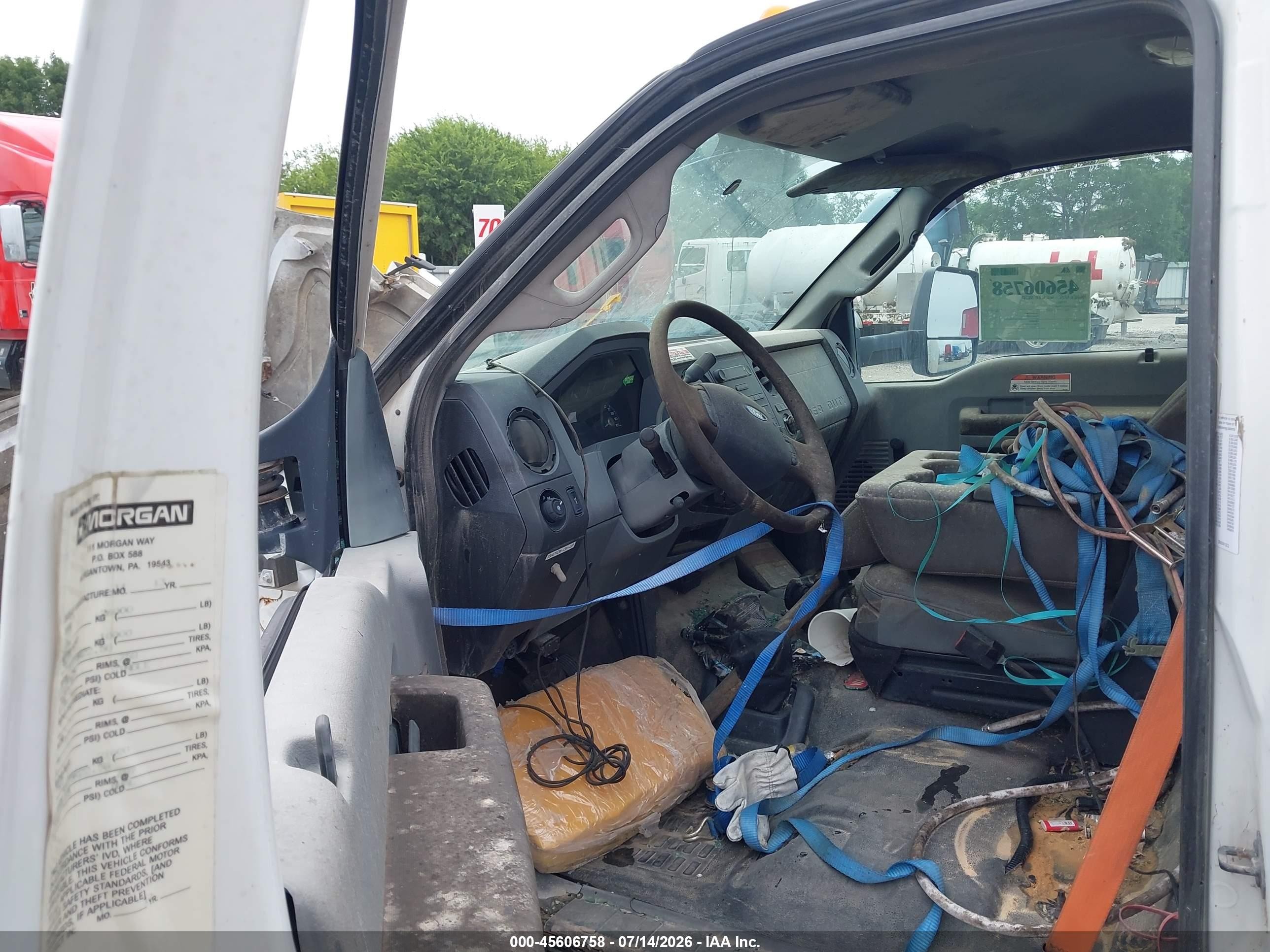 2013 Ford F650-f750 VIN 3FRNF7FA2DV034423 IAAI salvage auction — Normal Wear, Original (Texas), sold $4,675 on 2026-09-08 (photo 6)