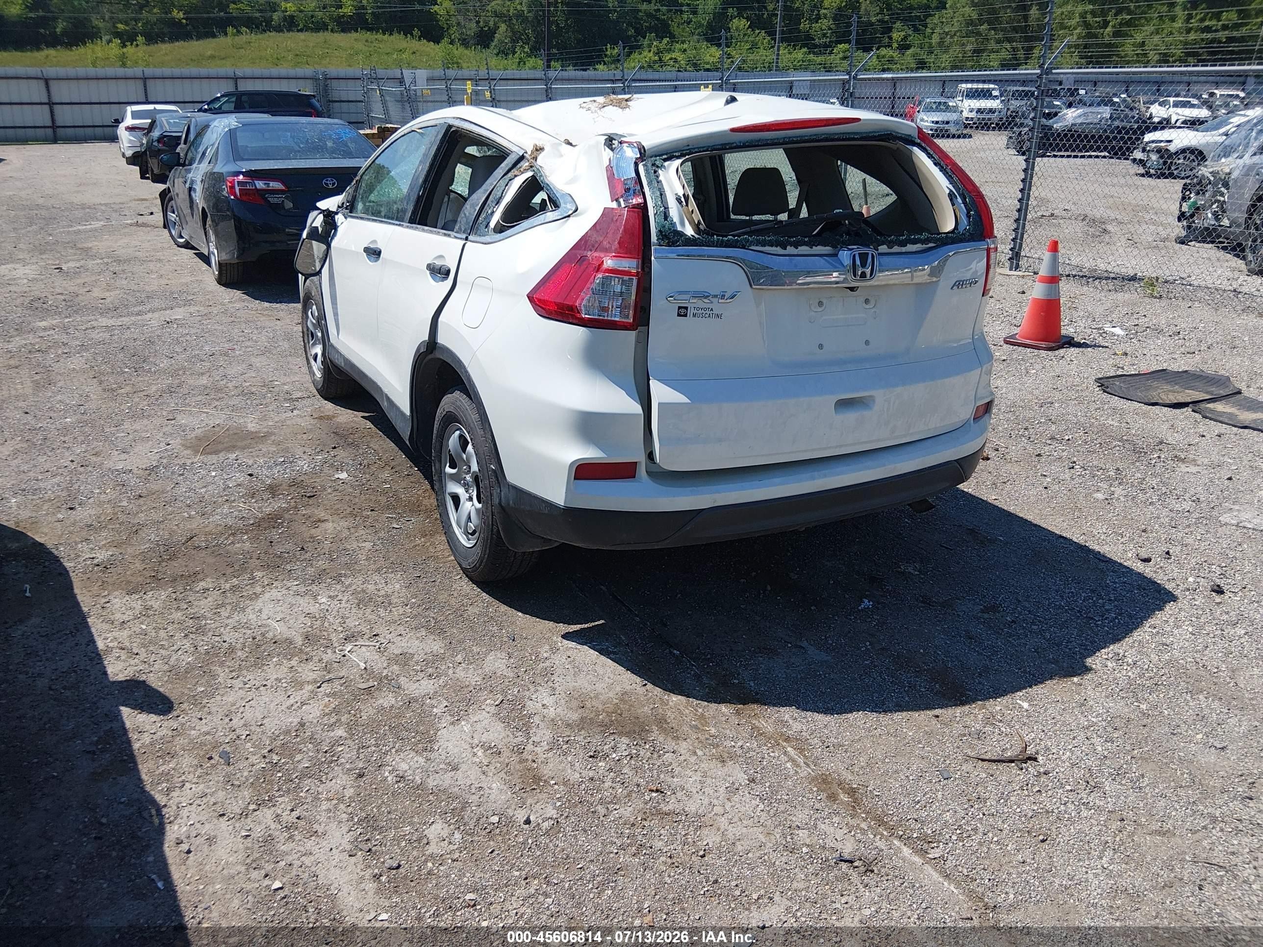 2016 Honda Cr-v VIN 5J6RM4H37GL137134 IAAI salvage auction — All Over, Salvage (Iowa), sold $1,700 on 2026-09-08 (photo 3)
