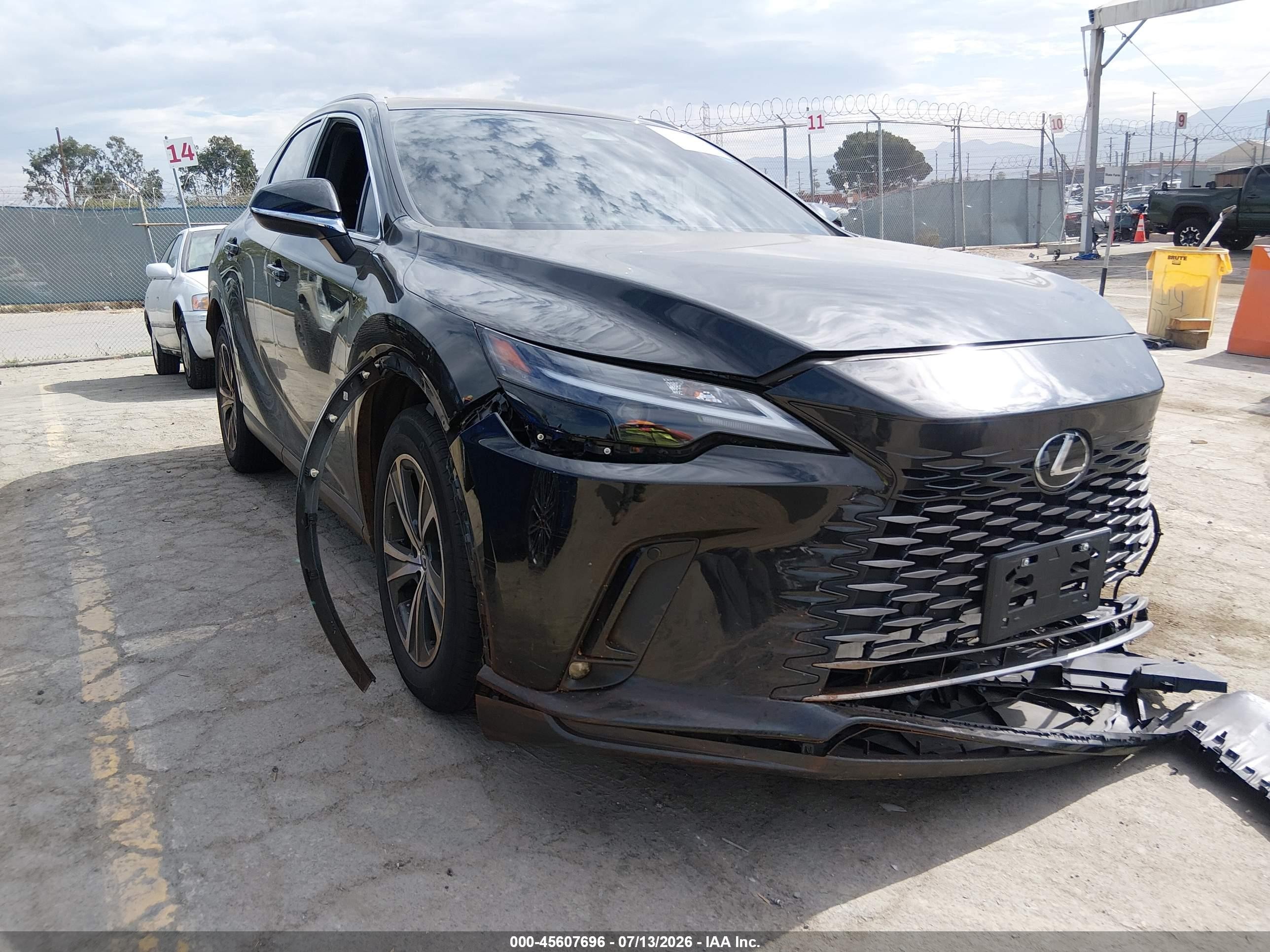 2025 Lexus RX 350 VIN 2T2BAMBAXSC053361 — IAAI salvage auction photo