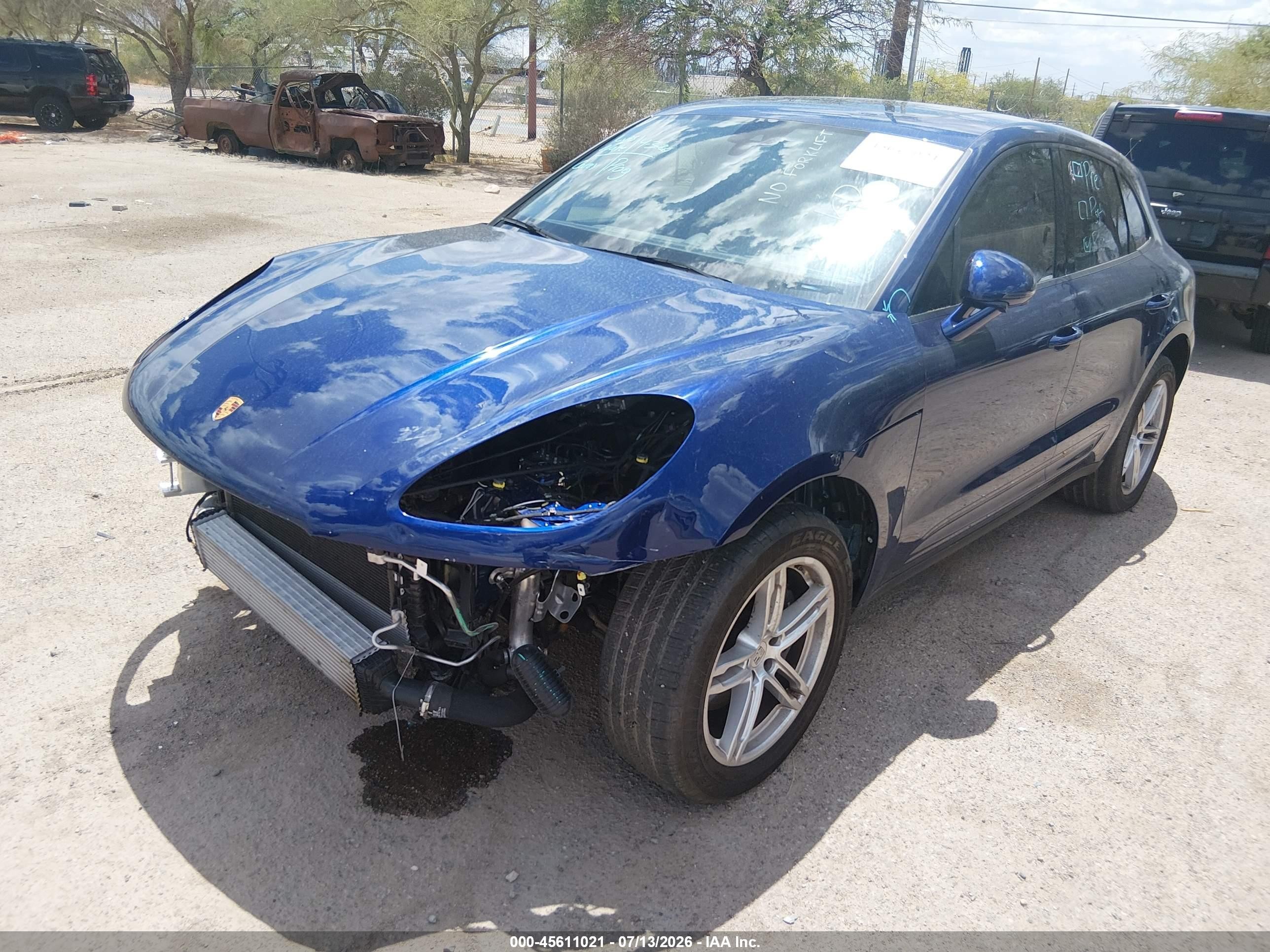 2025 Porsche Macan VIN WP1AA2A58SLB09488 IAAI salvage auction — Front End, Salvage (Arizona), sold $18,200 on 2026-08-10 (photo 2)