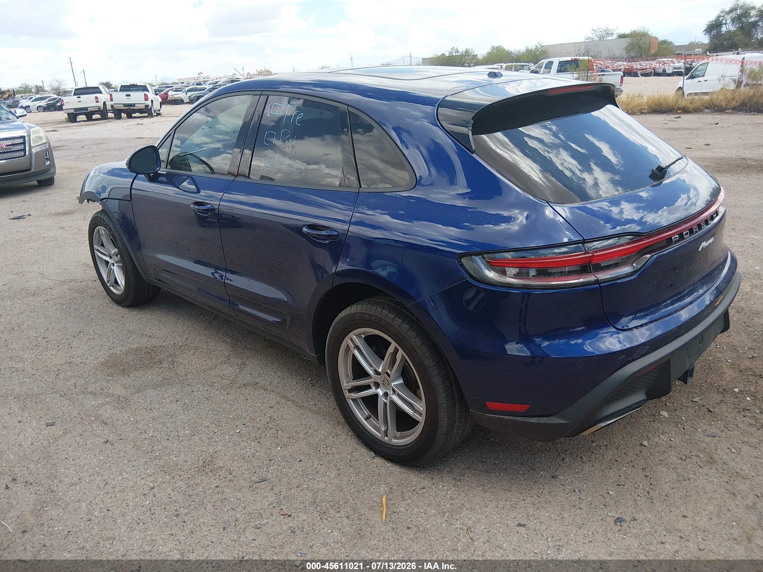 2025 Porsche Macan VIN WP1AA2A58SLB09488 IAAI salvage auction — Front End, Salvage (Arizona), sold $18,200 on 2026-08-10 (photo 3)