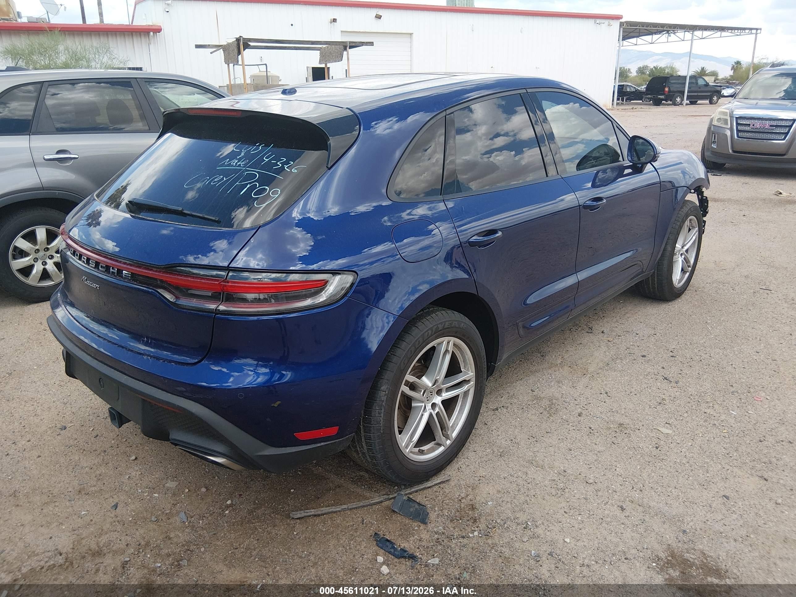 2025 Porsche Macan VIN WP1AA2A58SLB09488 IAAI salvage auction — Front End, Salvage (Arizona), sold $18,200 on 2026-08-10 (photo 4)