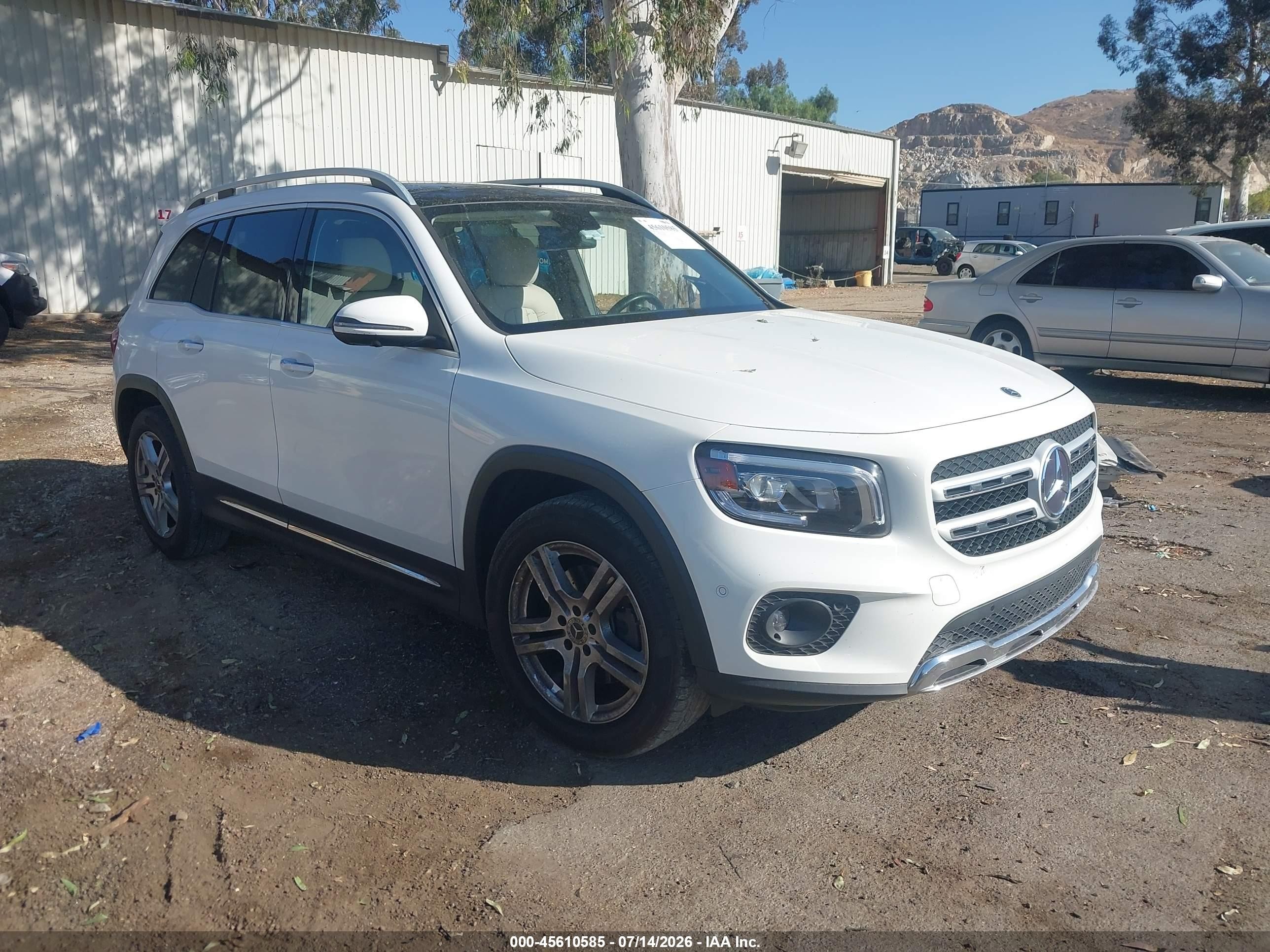 2021 Mercedes-Benz GLB-Class VIN W1N4M4HB1MW093366 — IAAI salvage auction photo