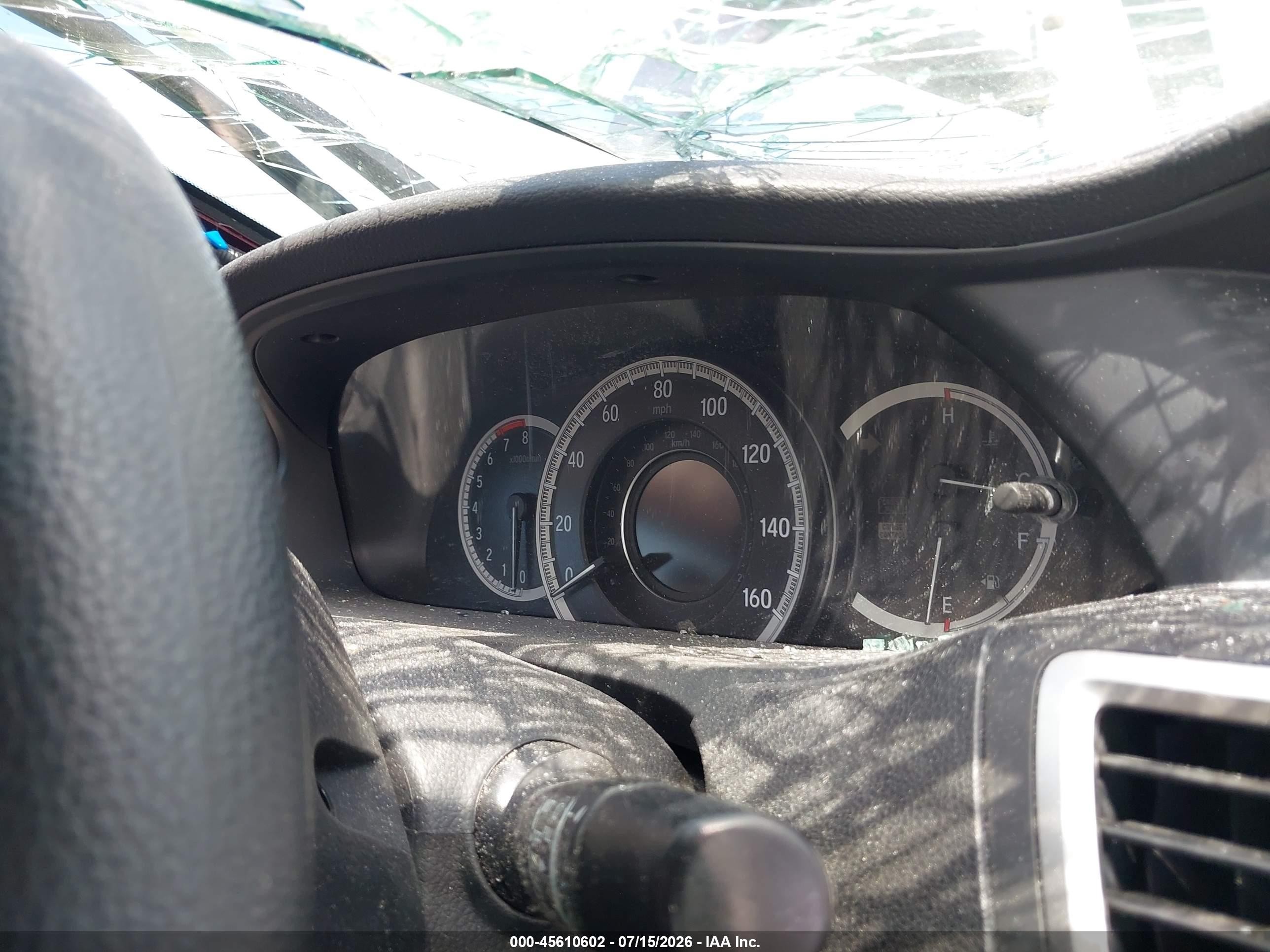 2017 Honda Accord VIN 1HGCR2F37HA155345 IAAI salvage auction — Rollover, Salvage (Minnesota), sold $900 on 2026-10-03 (photo 7)