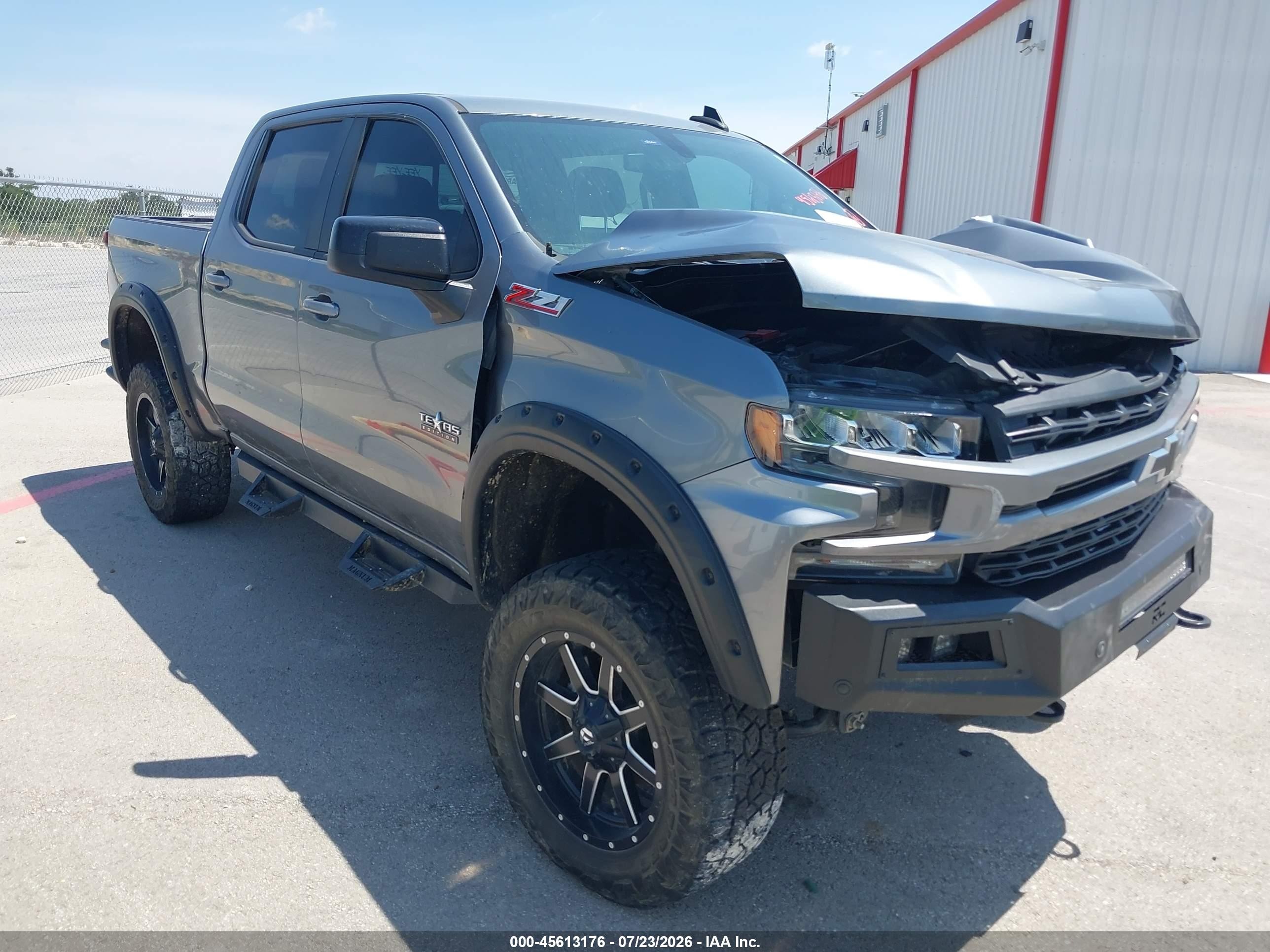 2021 Chevrolet Silverado 1500 VIN 3GCUYEED5MG145135 — IAAI salvage auction photo