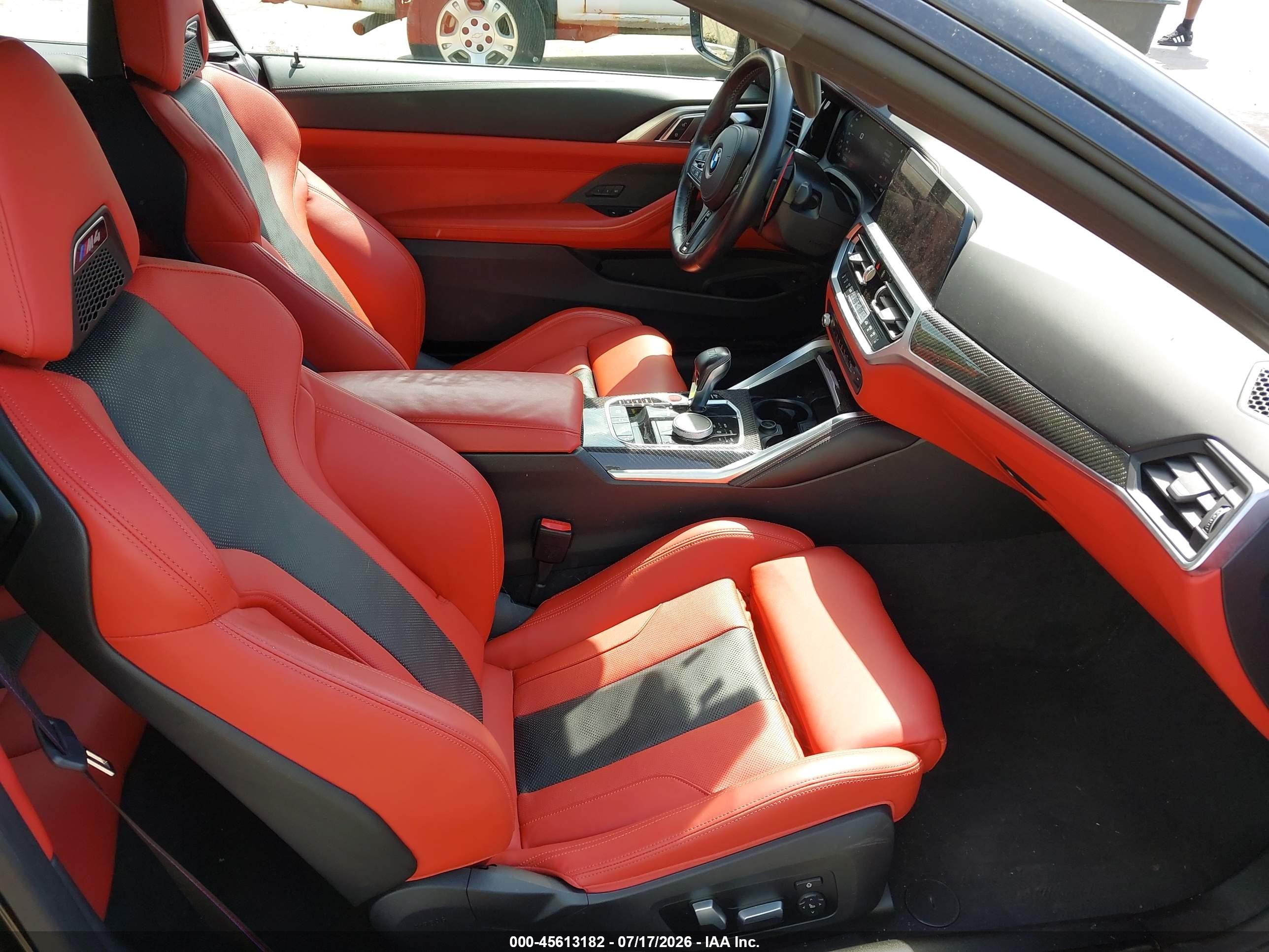 2022 BMW M4 VIN WBS33BA03NCK73141 IAAI salvage auction — Engine Damage, Mv-907A (New York), sold $33,350 on 2026-08-18 (photo 5)
