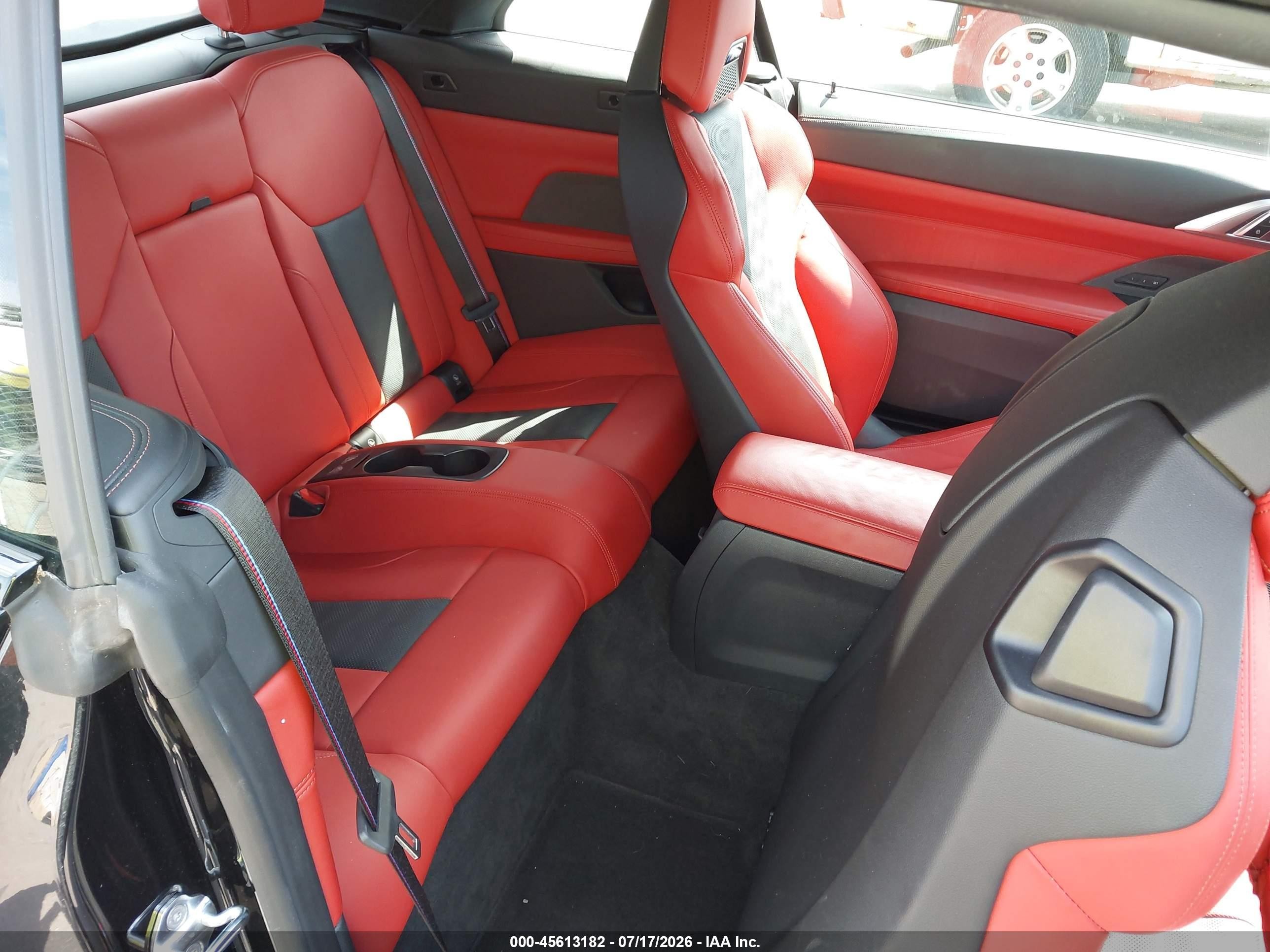 2022 BMW M4 VIN WBS33BA03NCK73141 IAAI salvage auction — Engine Damage, Mv-907A (New York), sold $33,350 on 2026-08-18 (photo 8)