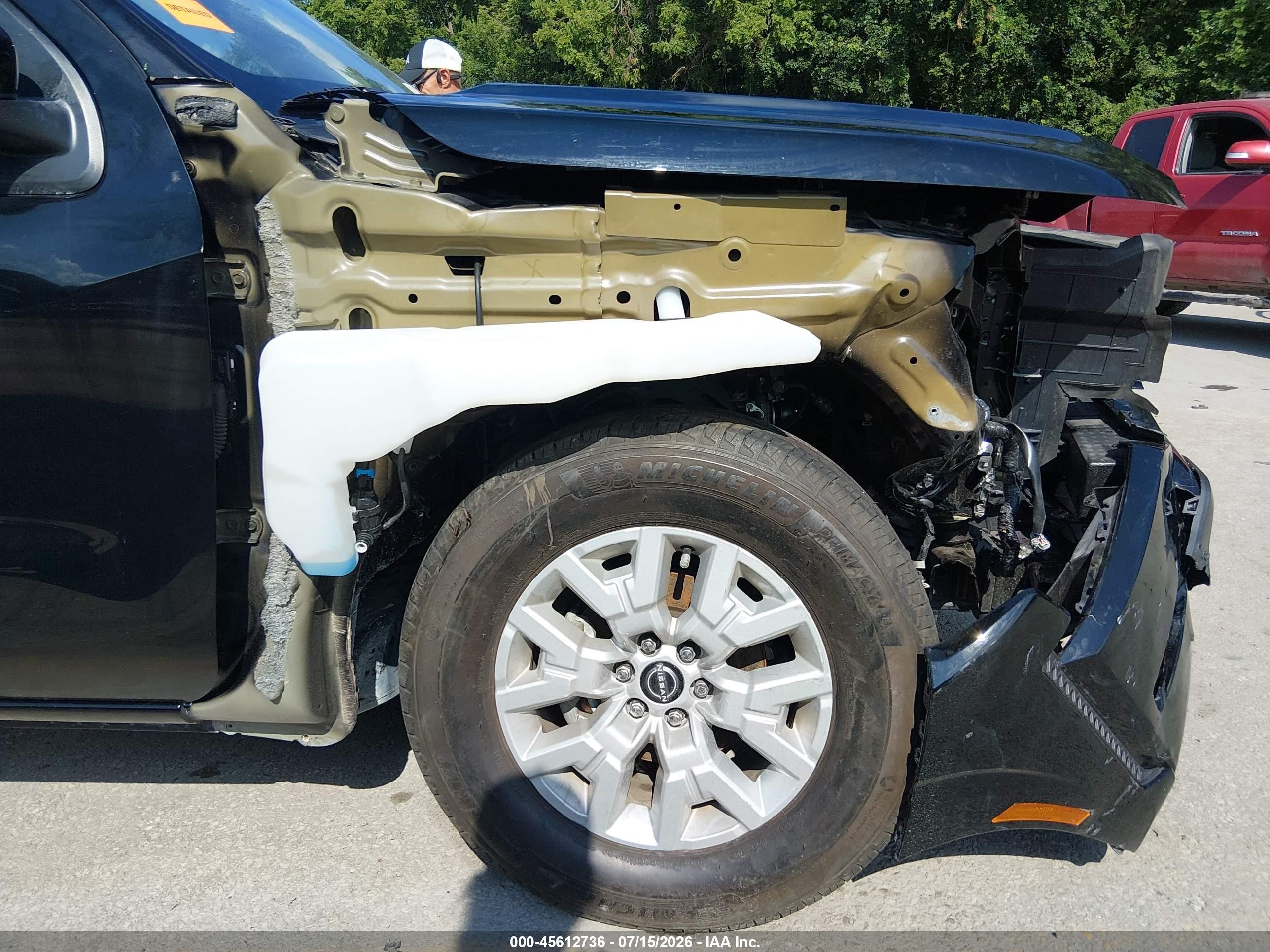 2024 Nissan Navara (frontier) VIN 1N6ED1EK3RN627718 IAAI salvage auction — Front End, Salvage (Missouri), sold $13,050 on 2026-10-05 (photo 6)