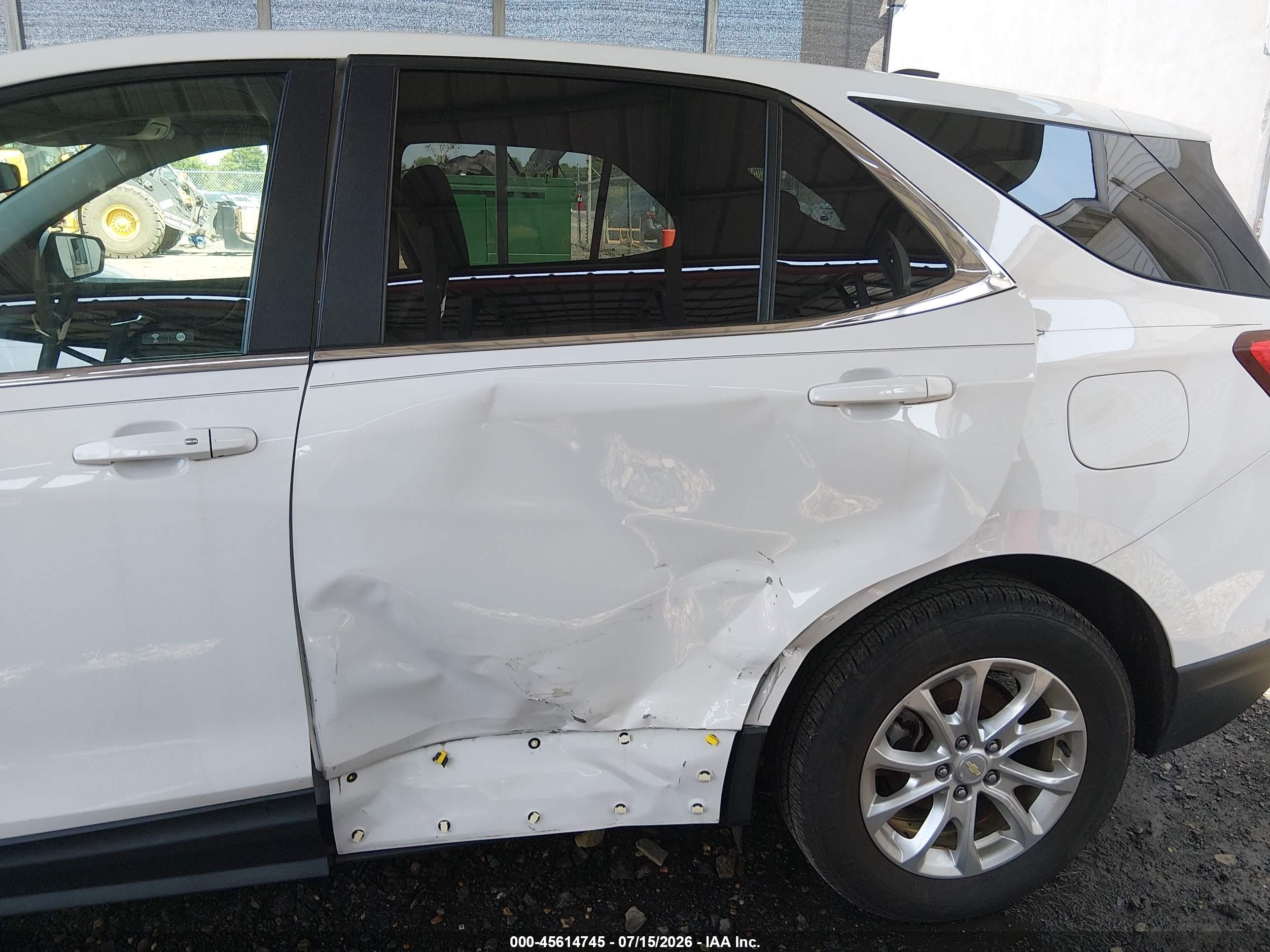 2021 Chevrolet Equinox VIN 3GNAXUEV0ML367217 IAAI salvage auction — Side, Salvage (Delaware), sold $4,500 on 2026-09-13 (photo 6)