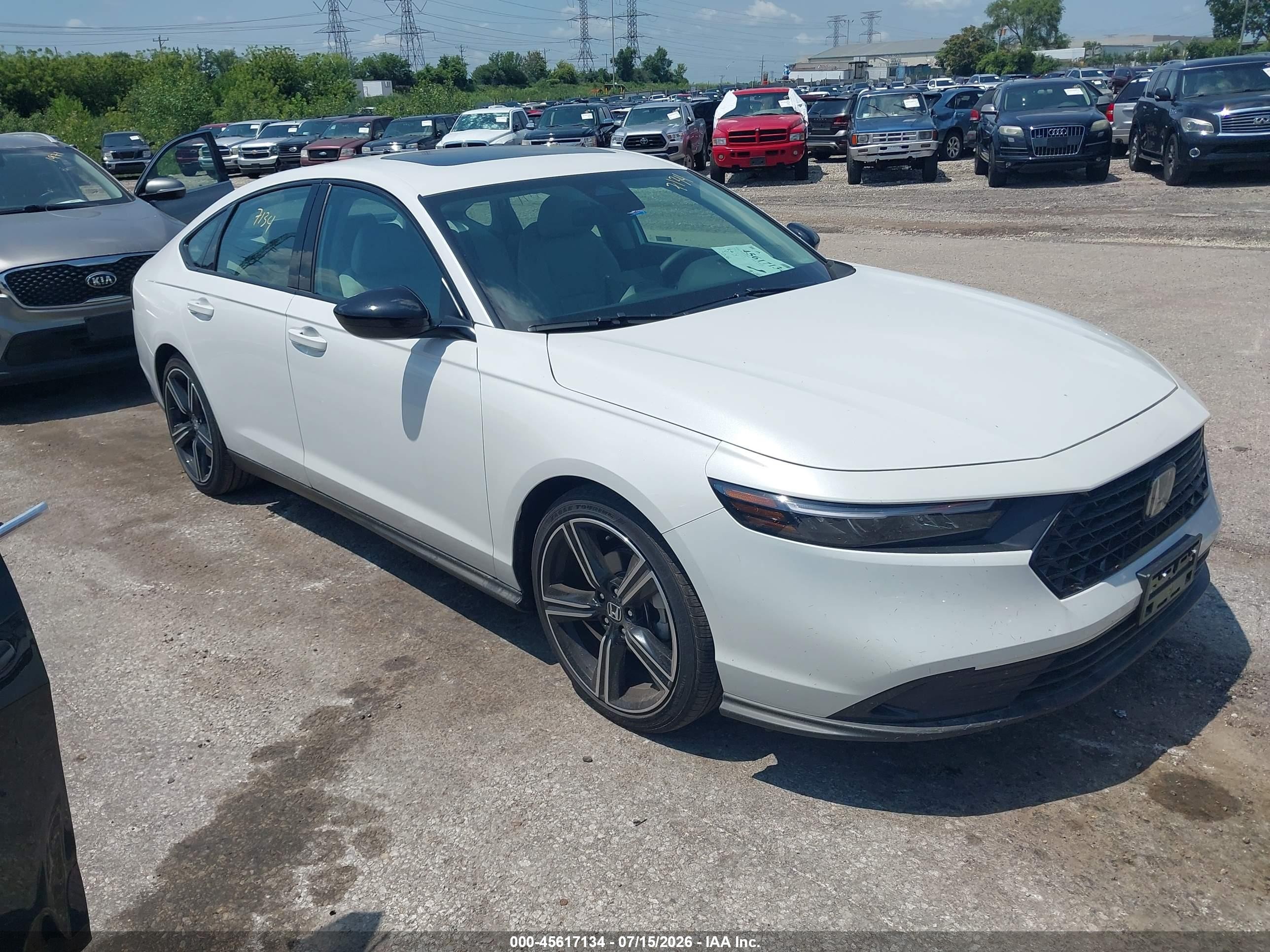 2026 Honda Accord VIN 1HGCY1F41TA010798 — IAAI salvage auction photo