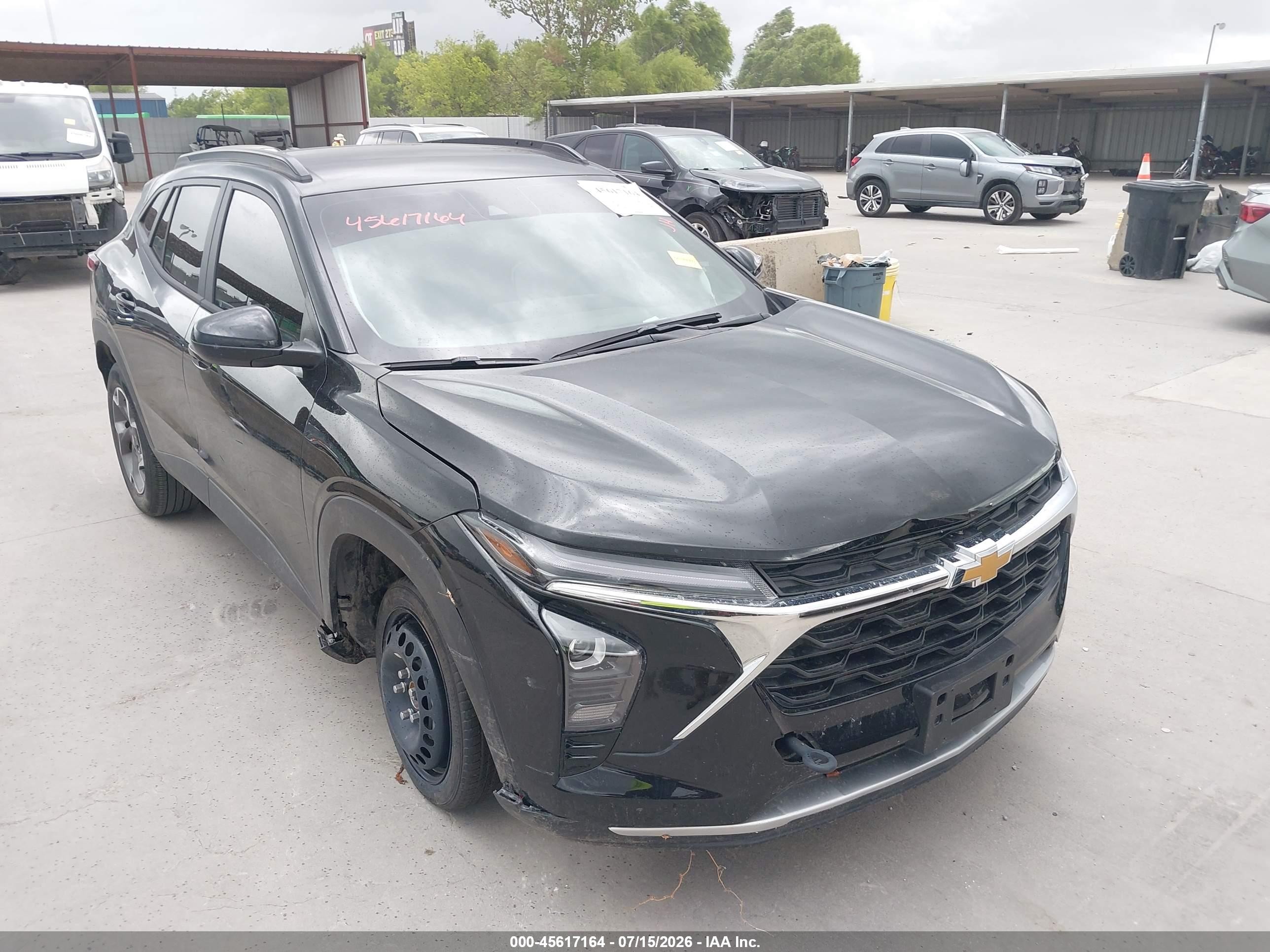 2026 Chevrolet Trax VIN KL77LHEP1TC141492 — IAAI salvage auction photo
