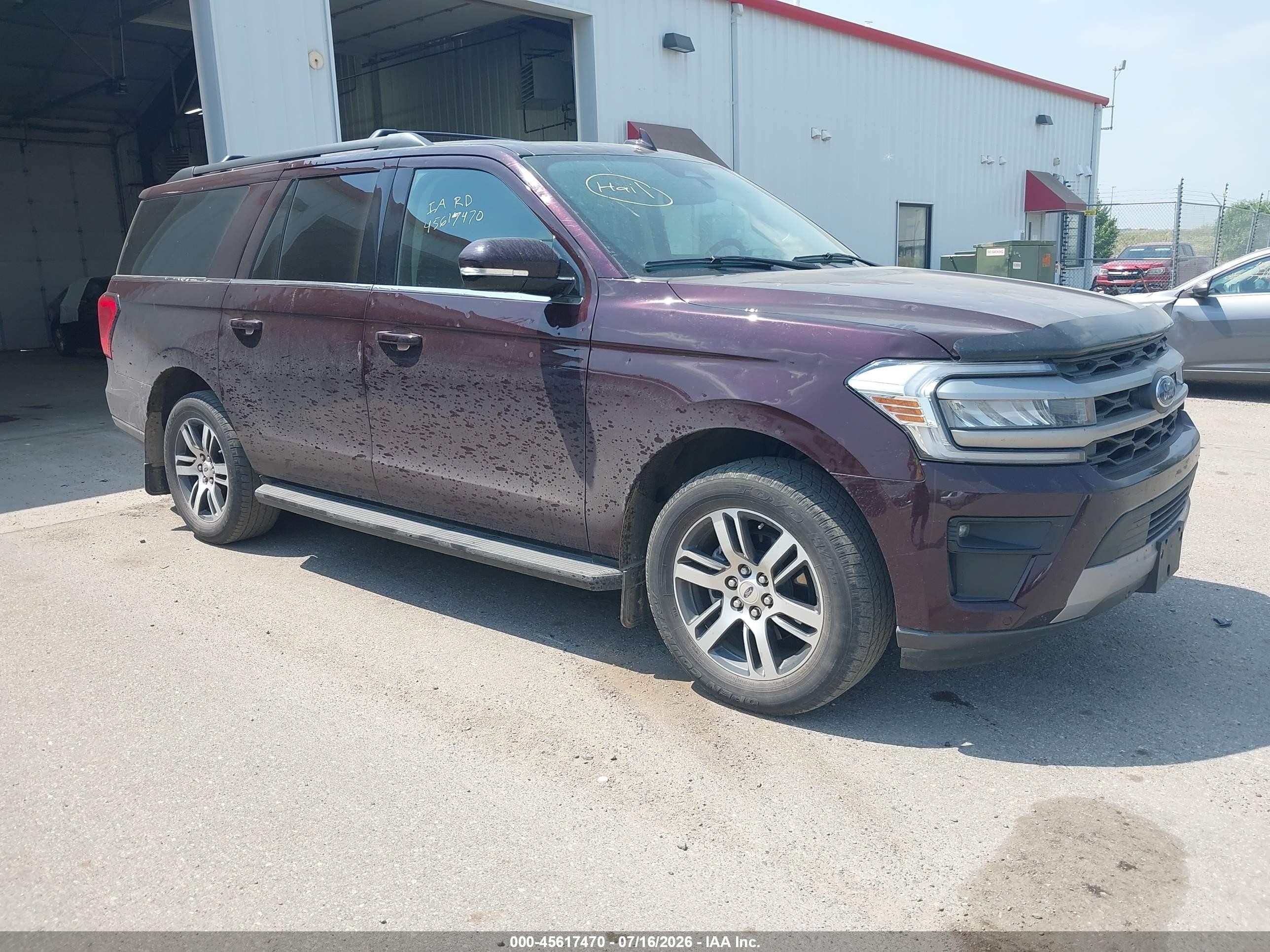 2024 Ford Expedition VIN 1FMJK1J89REA51677 — IAAI salvage auction photo