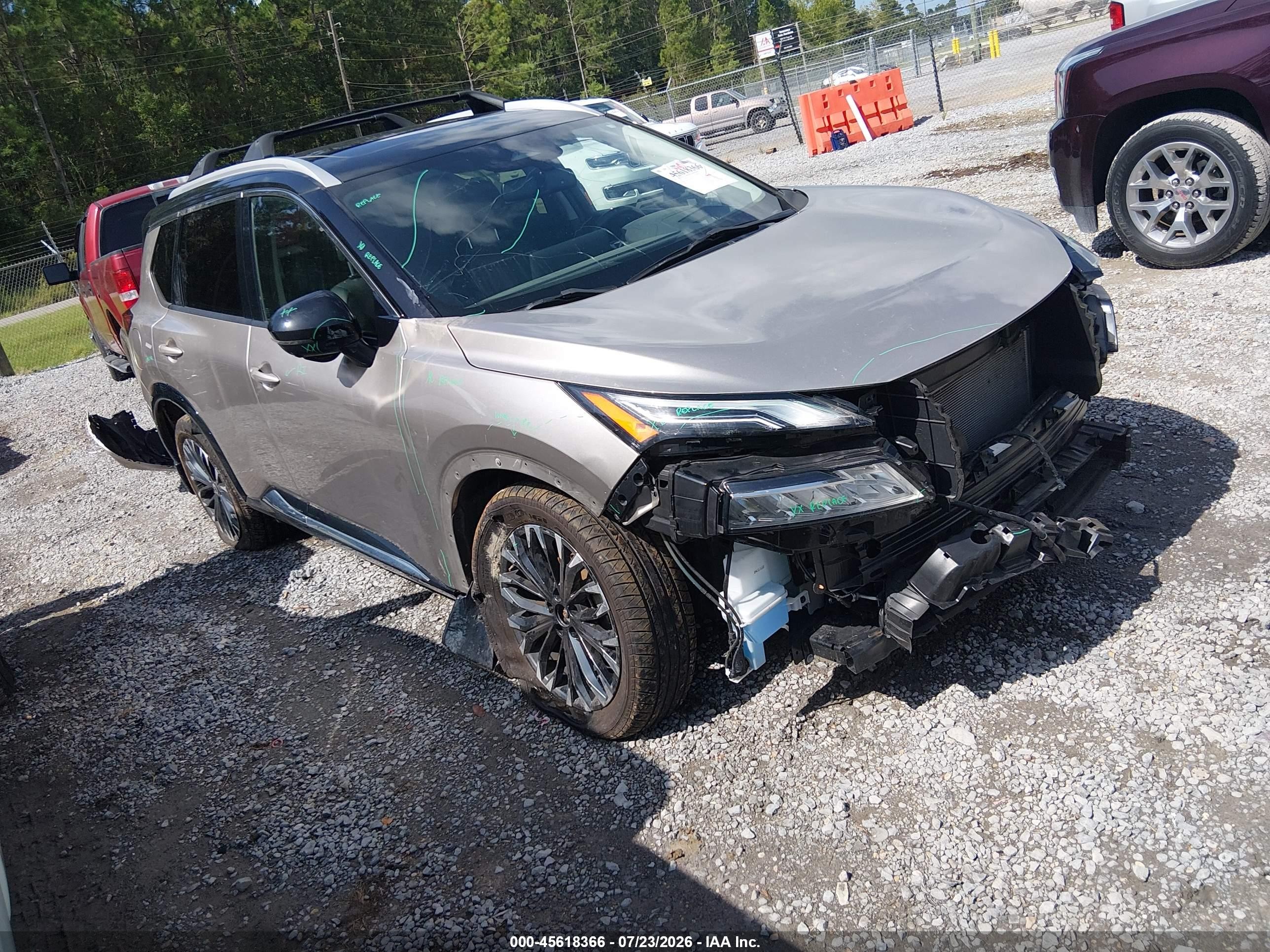 2024 Nissan Rogue VIN JN8BT3DC0RW380879 — IAAI salvage auction photo