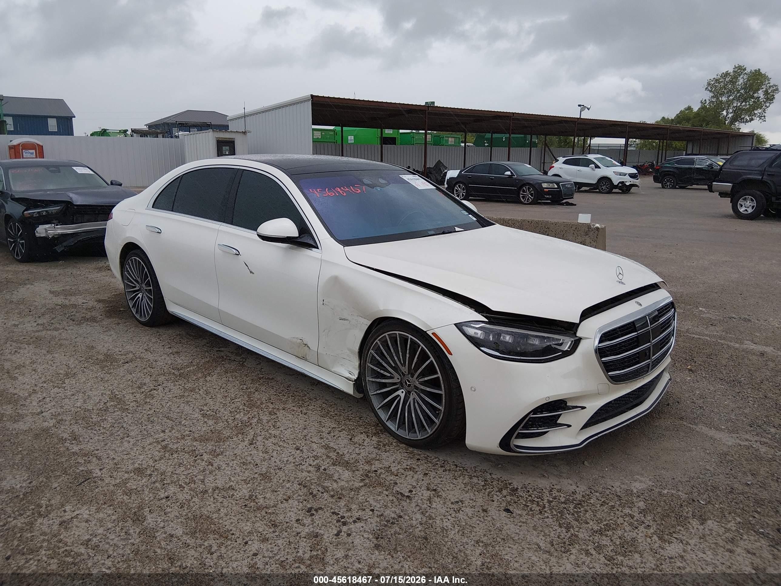 2022 Mercedes-Benz S-Class VIN W1K6G7GB6NA087545 — IAAI salvage auction photo