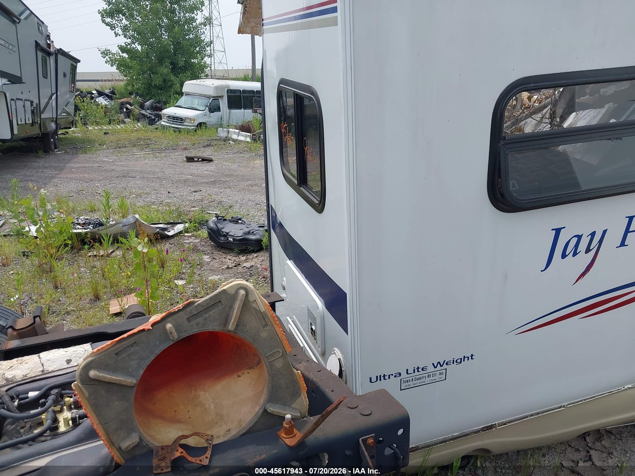 2008 Jayco Other VIN 1UJBJ02M481JF0555 IAAI salvage auction — Unknown, Clear (Michigan), sold $100 on 2026-09-17 (photo 3)