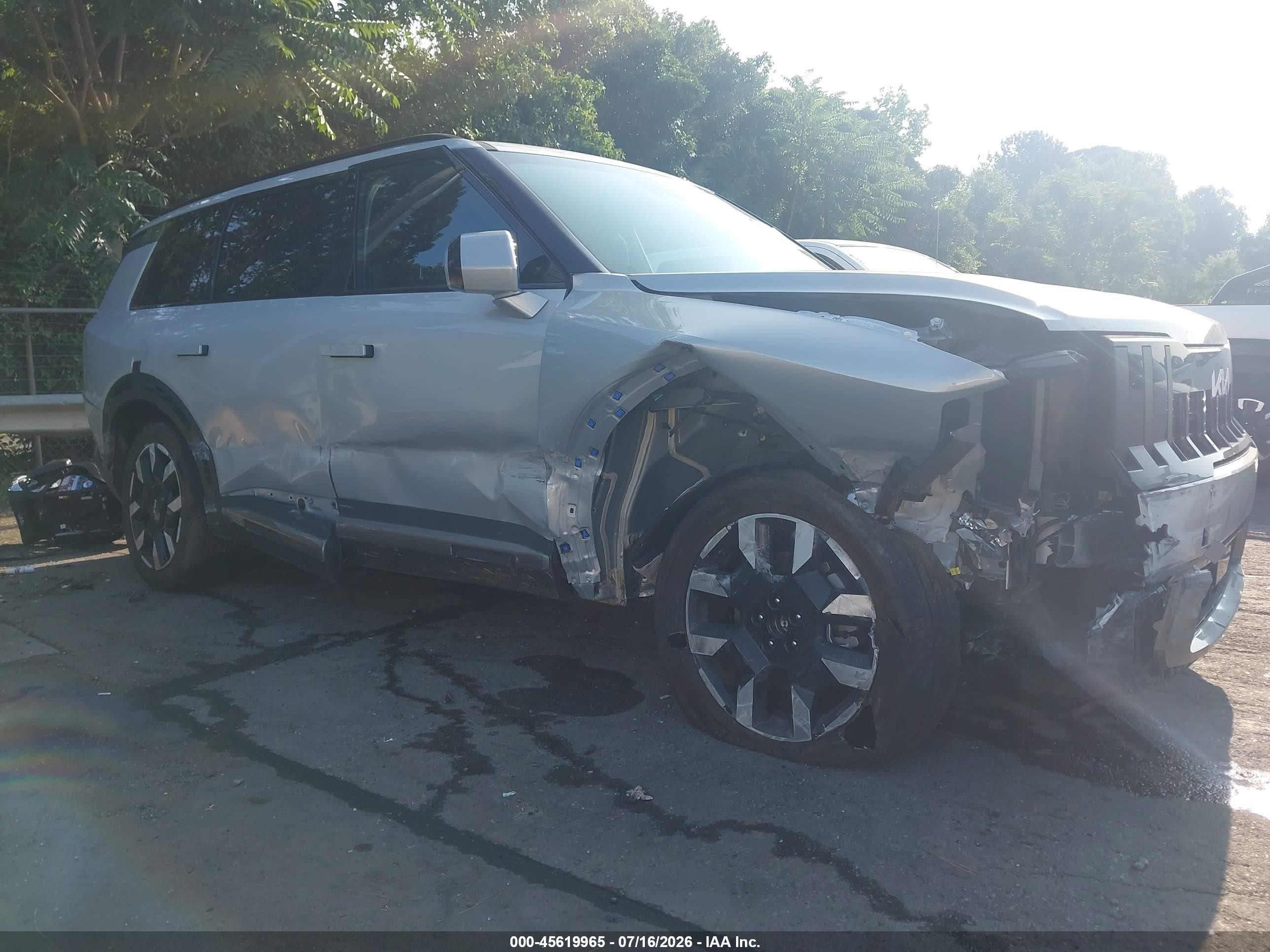 2027 Kia Telluride VIN 5XYPE5S11VG002103 — IAAI salvage auction photo
