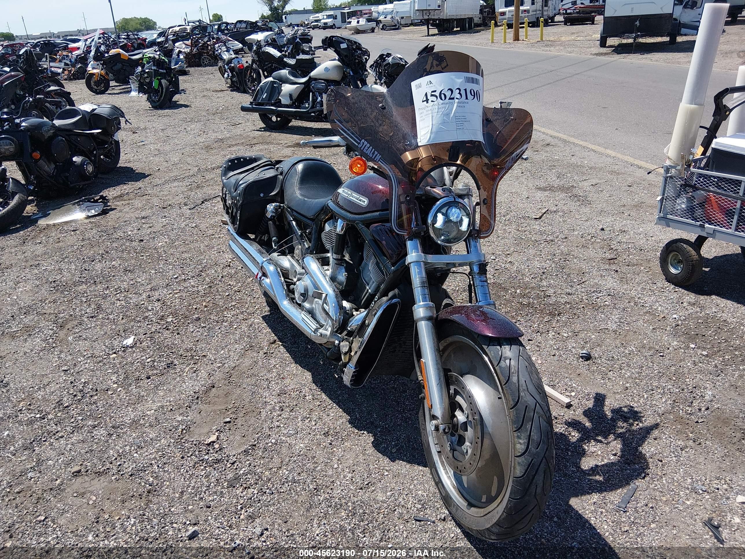 2005 Harley-davidson Vrscb VIN 1HD1HBZ115K803110 IAAI salvage auction — Side, Salvage (Idaho), sold $1,000 on 2026-09-08 (photo 1)