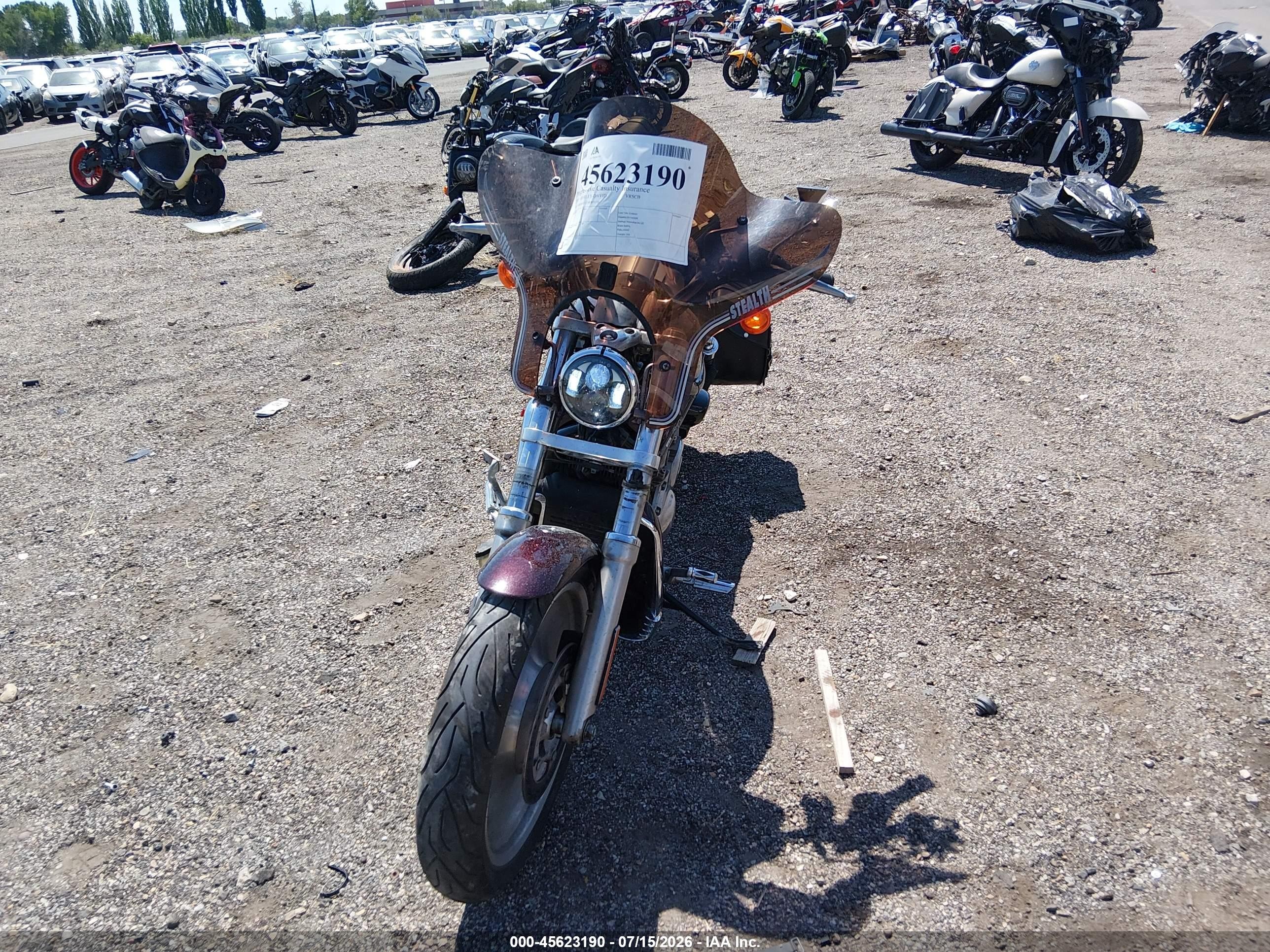 2005 Harley-davidson Vrscb VIN 1HD1HBZ115K803110 IAAI salvage auction — Side, Salvage (Idaho), sold $1,000 on 2026-09-08 (photo 5)