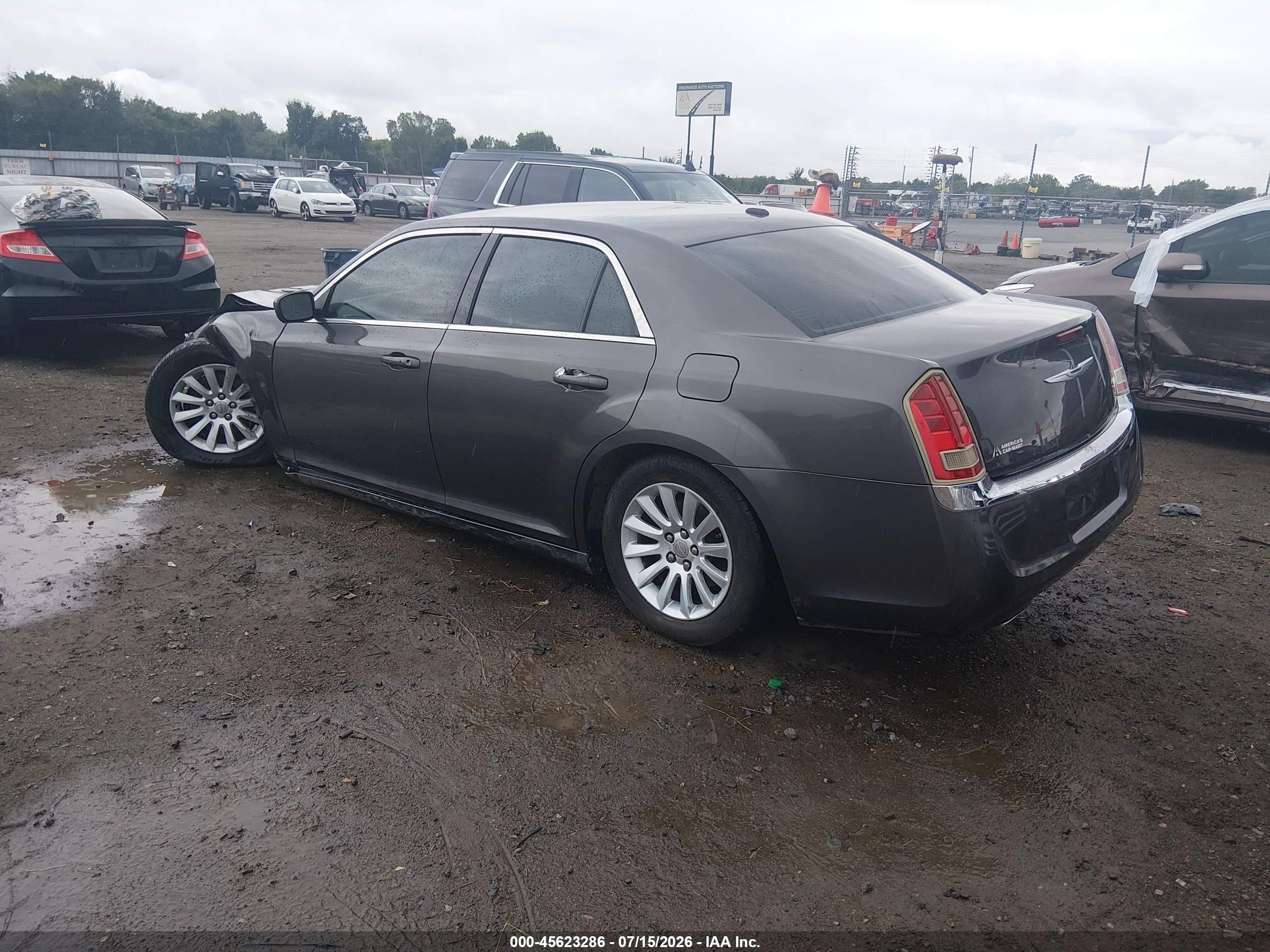 2013 Chrysler 300 VIN 2C3CCAAG3DH559960 IAAI salvage auction — Front End, Clear (Arkansas), sold $1,150 on 2026-09-11 (photo 3)