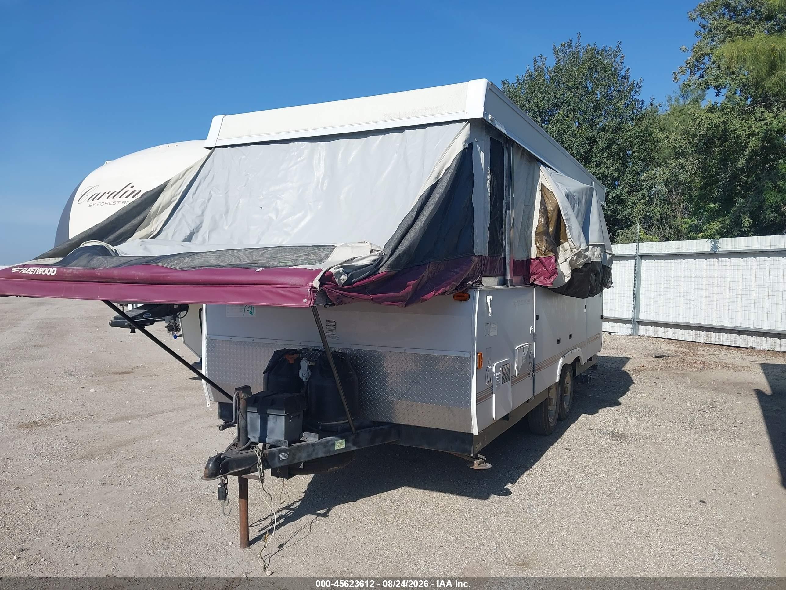 2008 Coleman Avalon VIN 4CG649J2387211877 IAAI salvage auction — Unknown, Original (Texas), sold $475 on 2026-09-21 (photo 2)