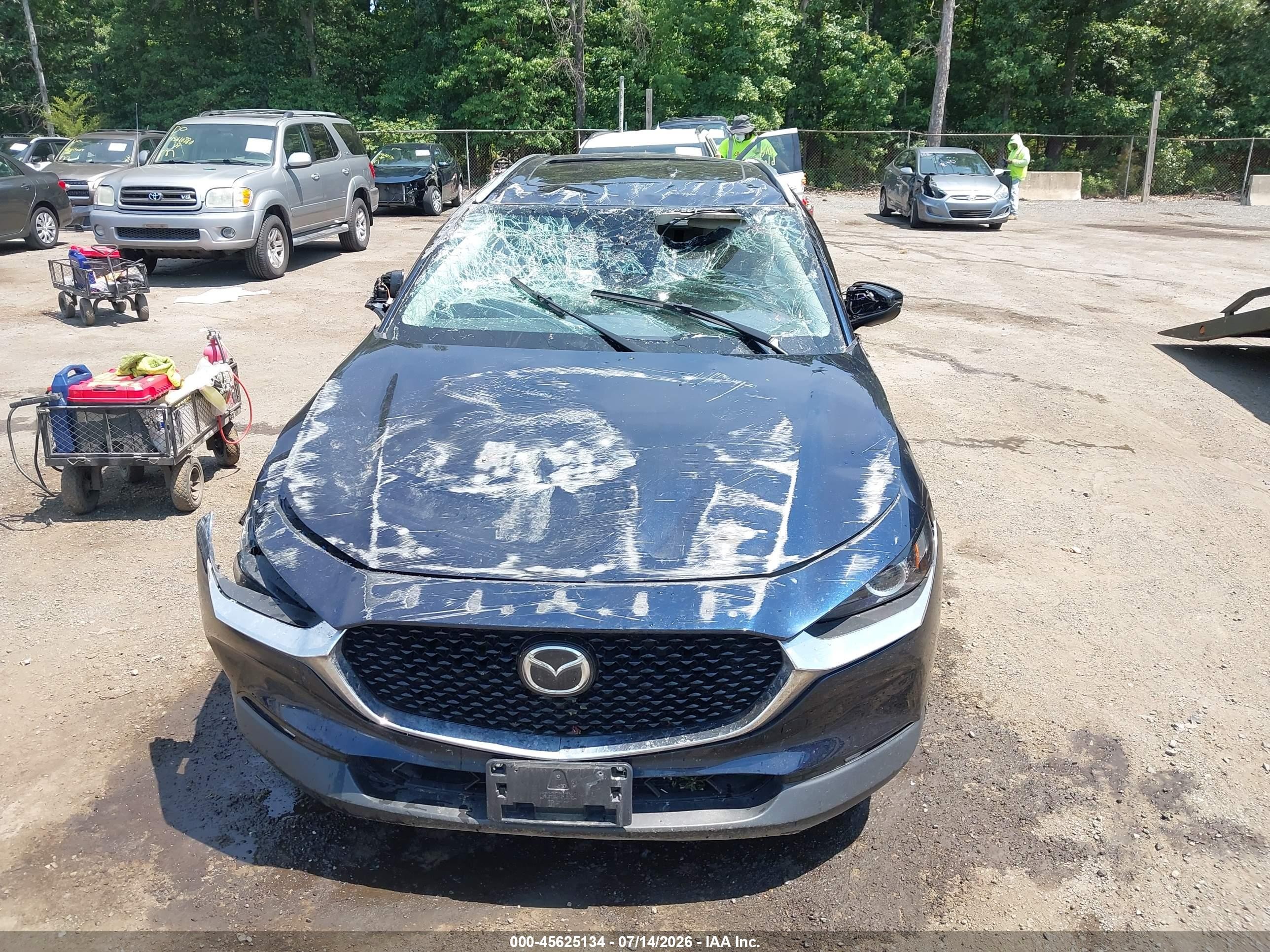 2024 Mazda Cx-30 VIN 3MVDMBCM4RM720507 IAAI salvage auction — Biohazard/Chemical, Salvage - Greater Than 75% (Maryland), sold $1,400 on 2026-10-01 (photo 6)