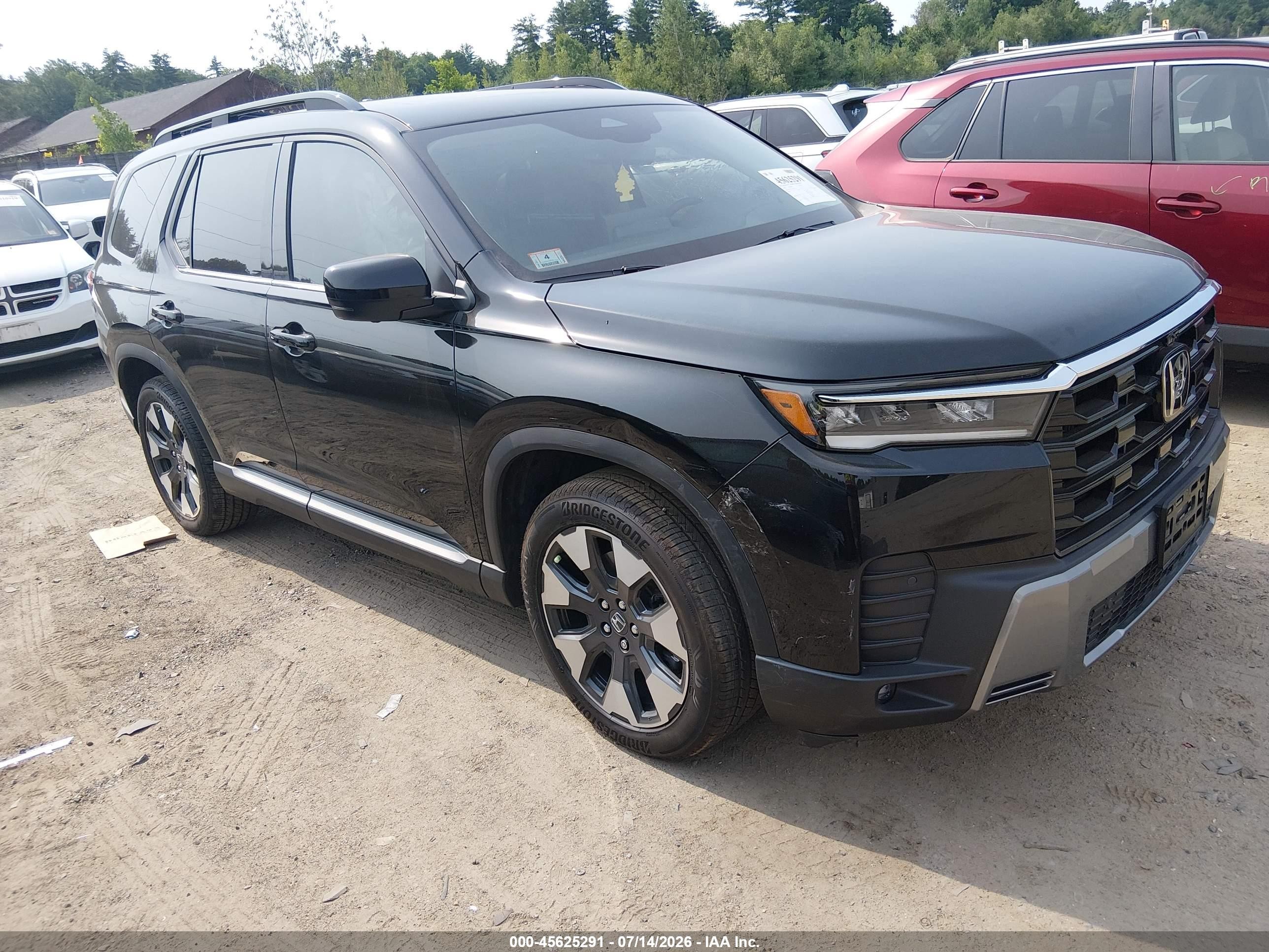 2026 Honda Pilot VIN 5FNYG1H71TB017031 — IAAI salvage auction photo