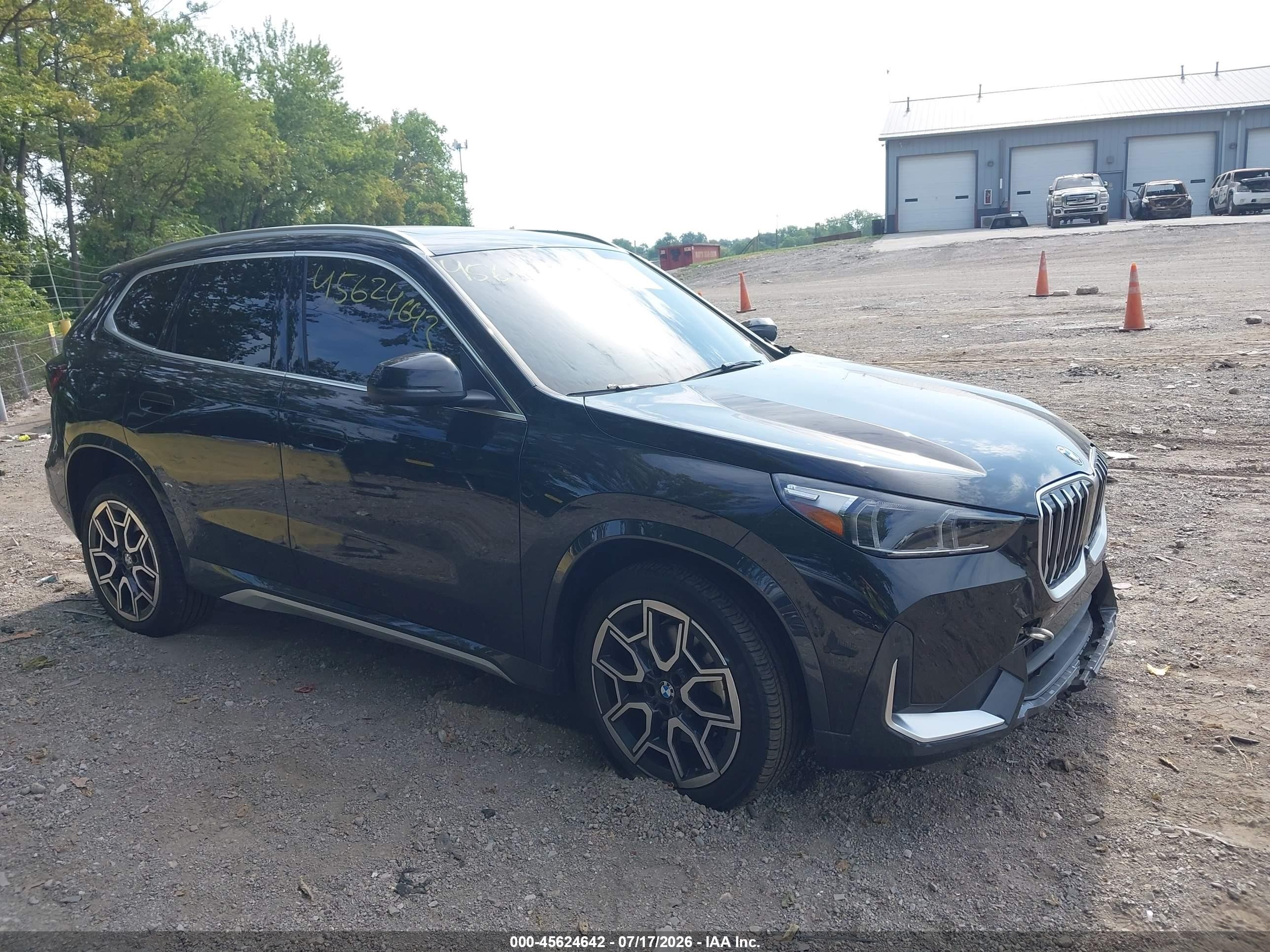 2025 BMW X1 VIN WBX73EF06S5367522 — IAAI salvage auction photo