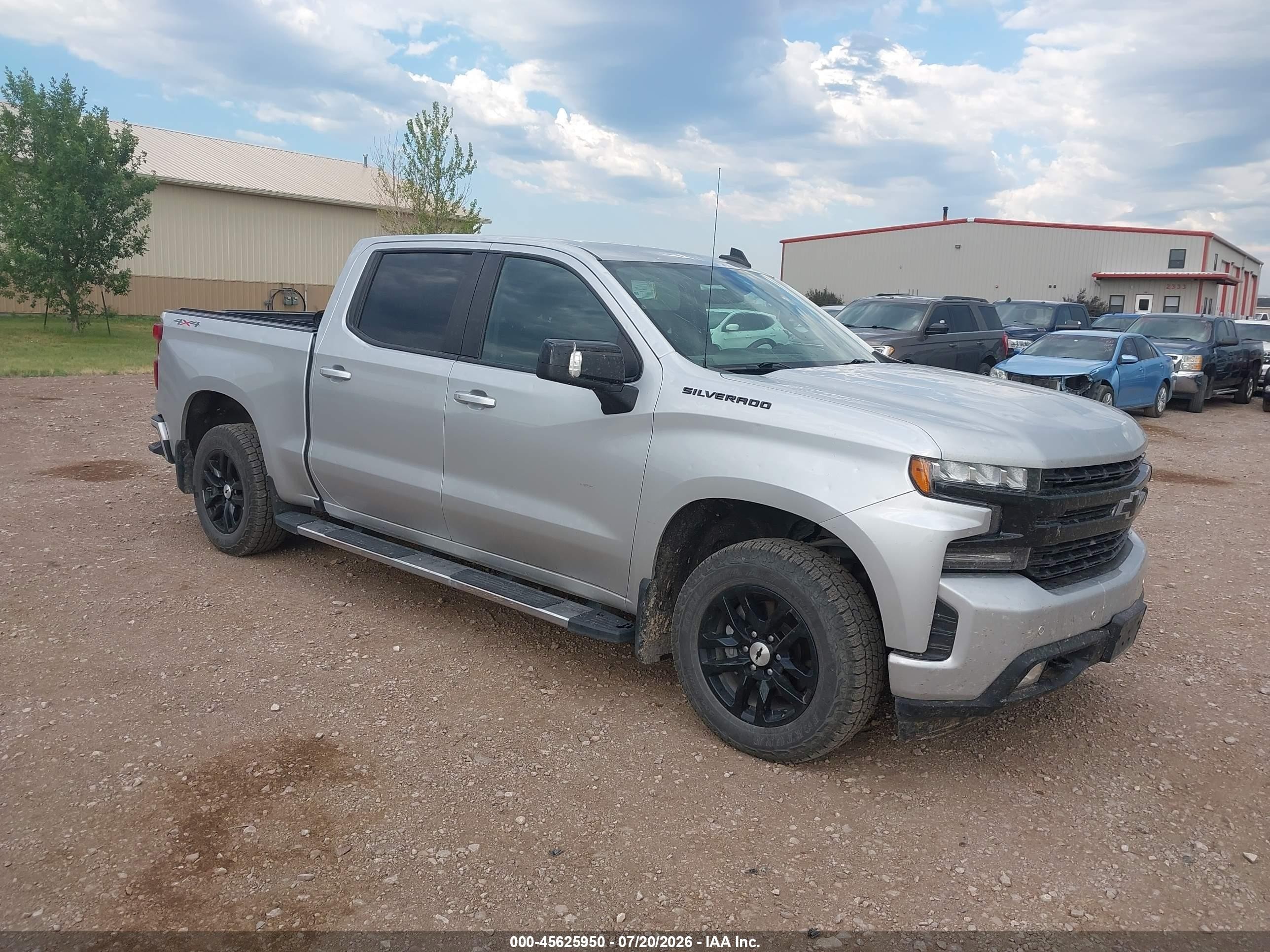 2020 Chevrolet Silverado 1500 VIN 1GCPYEEK9LZ227038 — IAAI salvage auction photo