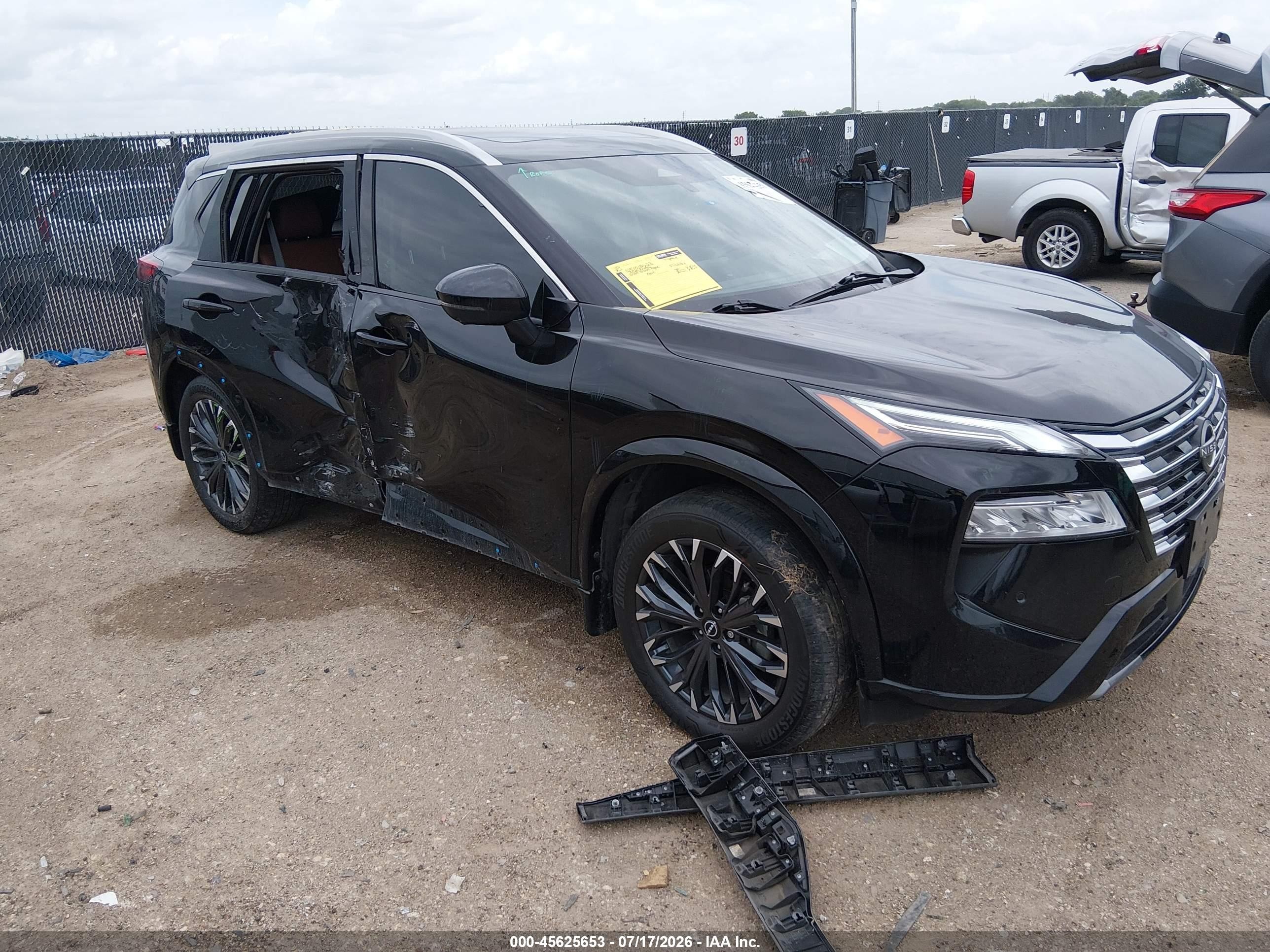 2024 Nissan Rogue VIN JN8BT3DD8RW251278 — IAAI salvage auction photo