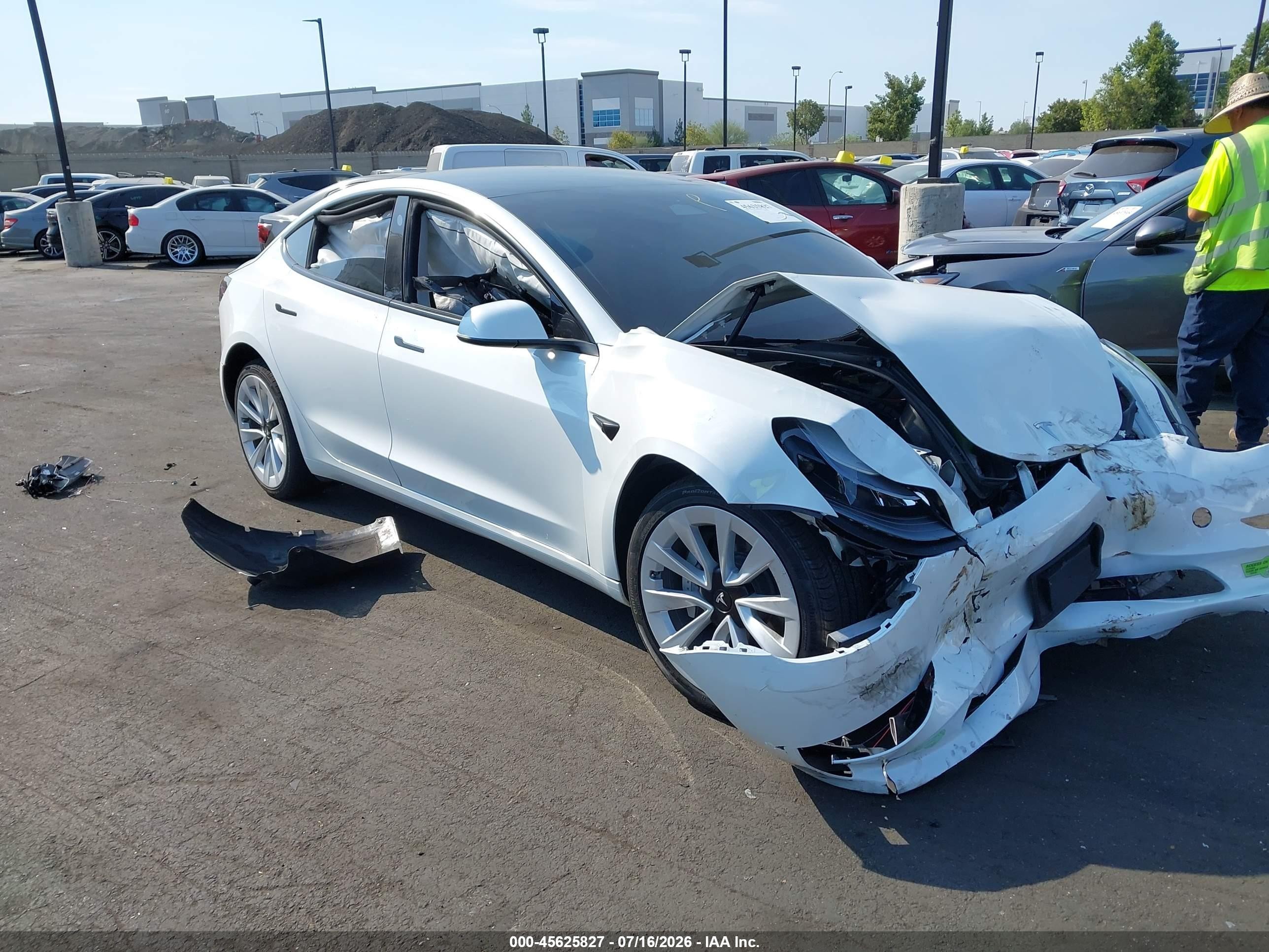 2023 Tesla Model 3 VIN 5YJ3E1EA1PF489963 IAAI salvage auction — Front End, Salvage Certificate (California), sold $5,500 on 2026-09-14 (photo 1)