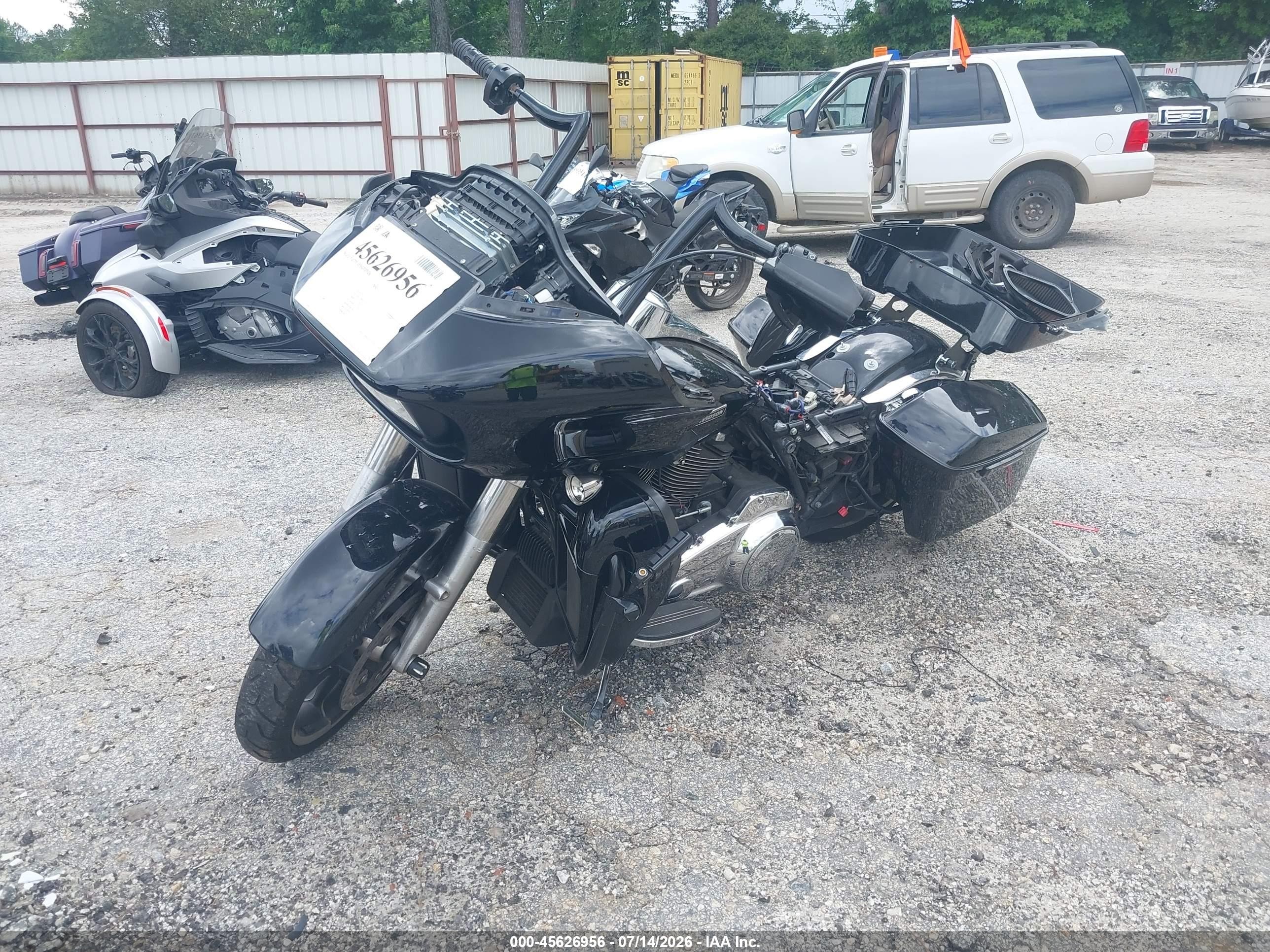 2021 Harley-davidson Road glide VIN 1HD1KHC15MB654339 IAAI salvage auction — All Over, Salvage (Georgia), sold $3,050 on 2026-09-09 (photo 2)