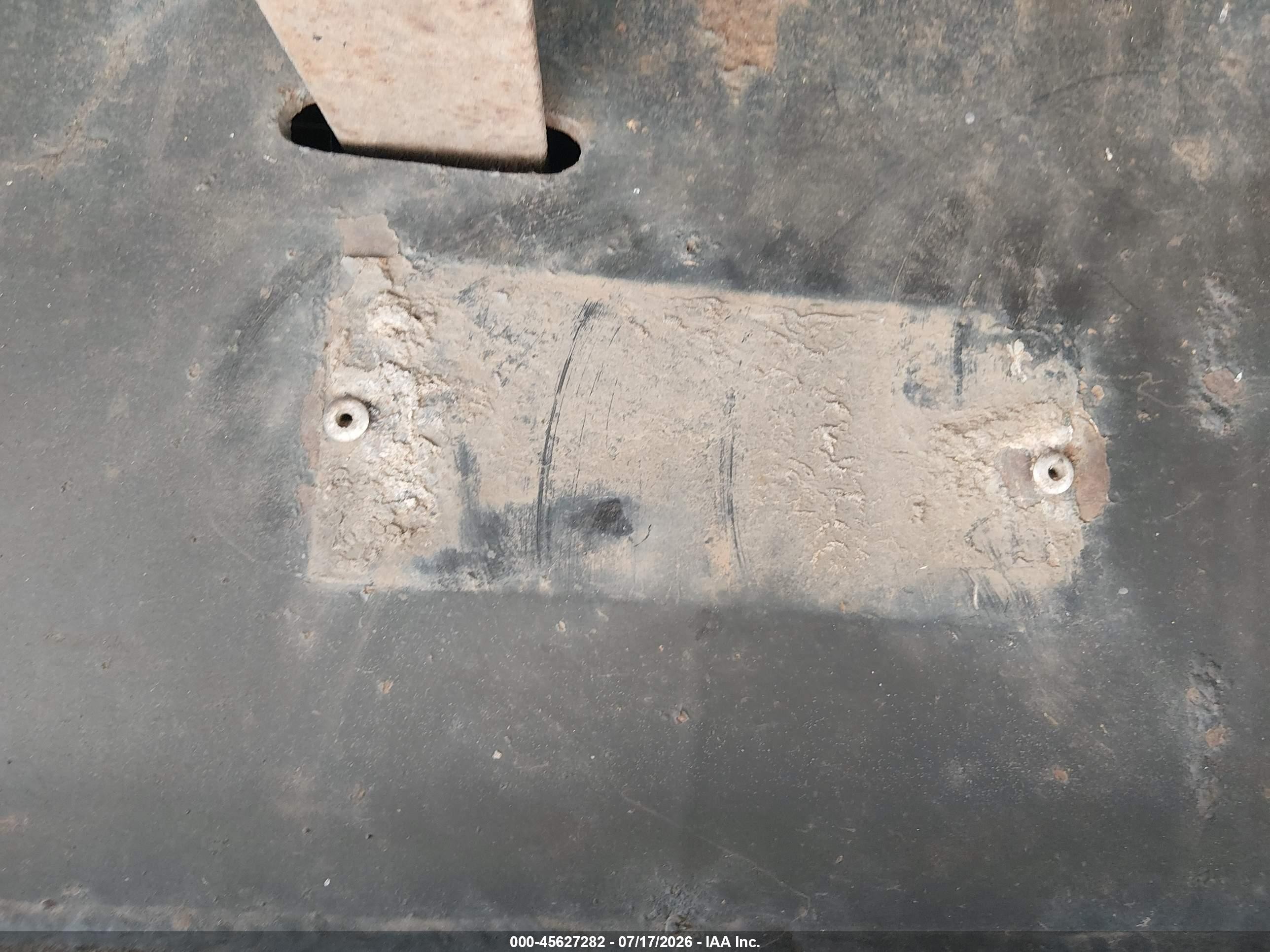 2002 Utility Trailer Mfg Flatbed VIN 1UYFS24892A784905 IAAI salvage auction — Theft, Junk Receipt (North Carolina), sold $5,275 on 2026-09-09 (photo 8)