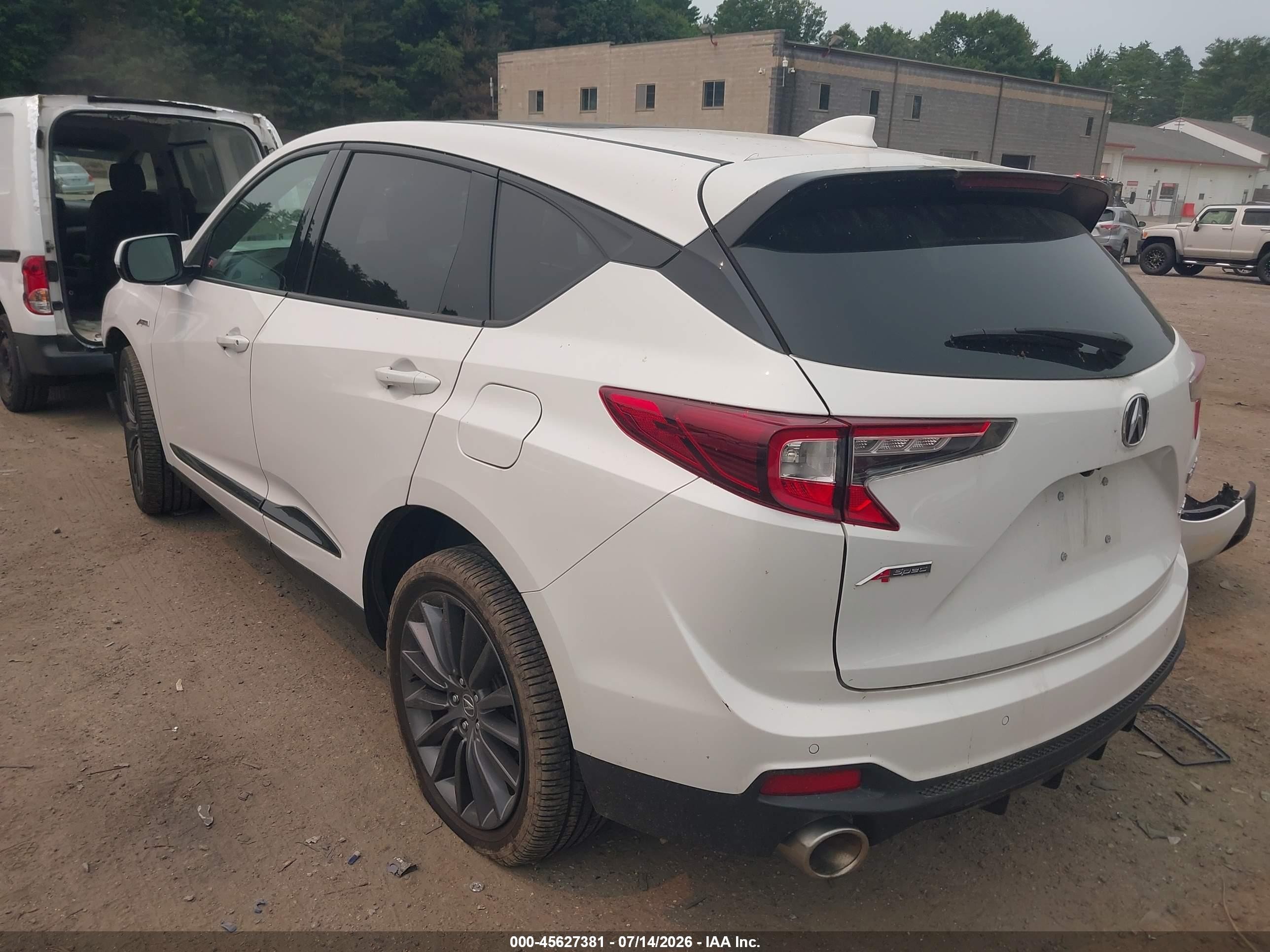2024 Acura Rdx VIN 5J8TC2H88RL003588 IAAI salvage auction — Front End, Salvage (Massachusetts), sold $14,900 on 2026-09-14 (photo 3)