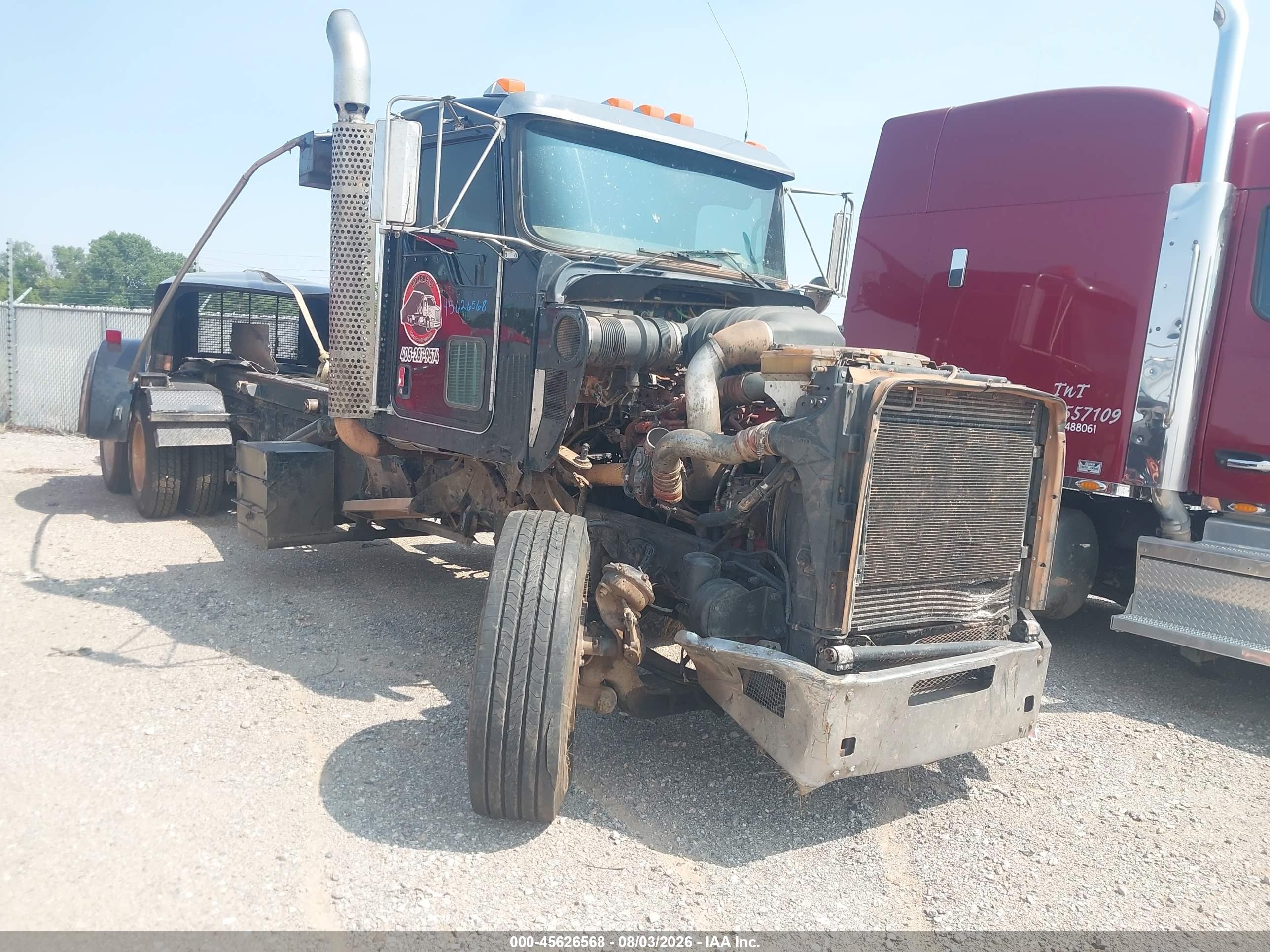2008 Kenworth Construction VIN 1NKDL09X48J218956 — IAAI salvage auction photo
